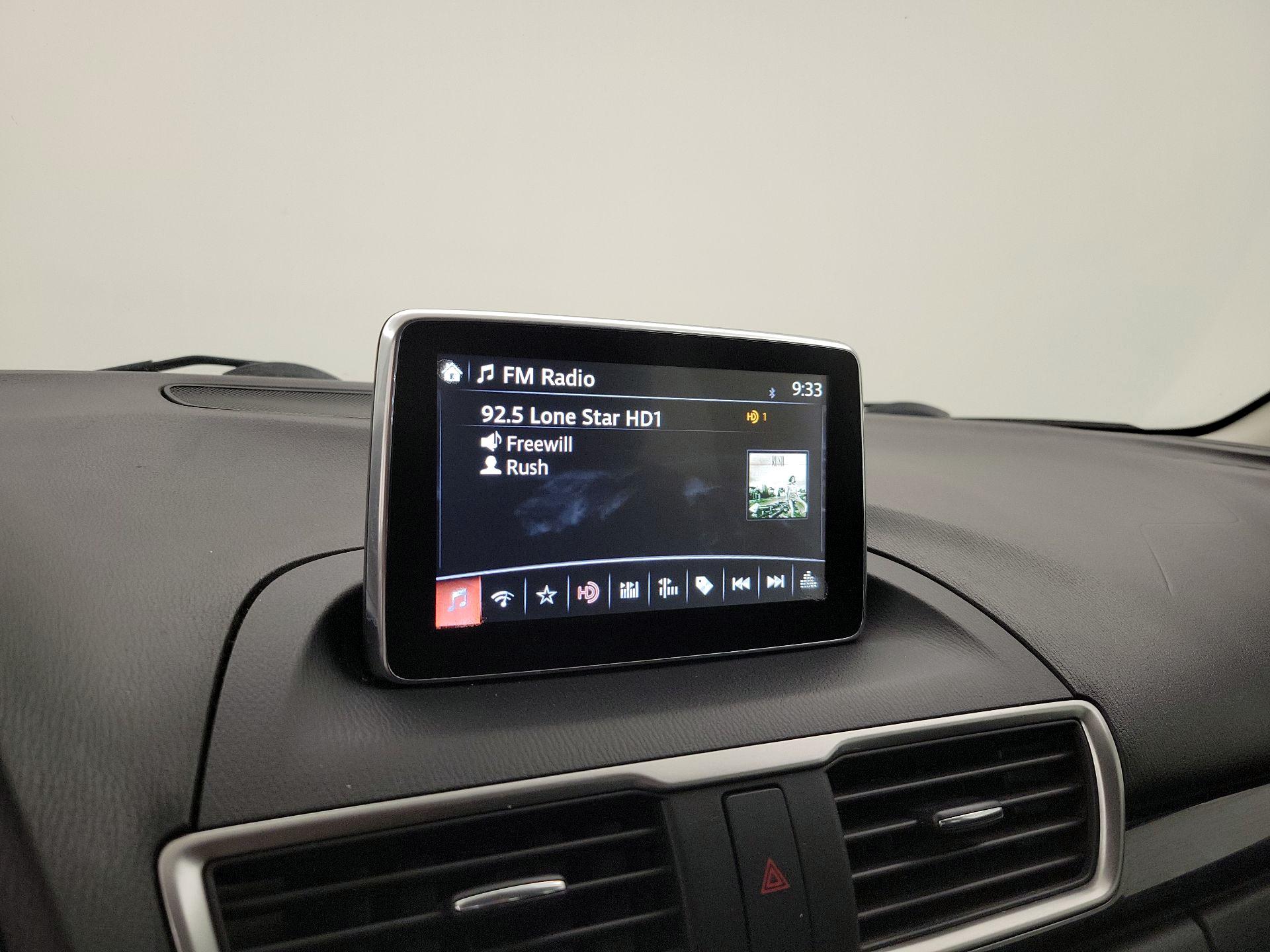 Thumbnail: 2015 Mazda Mazda3 - 14