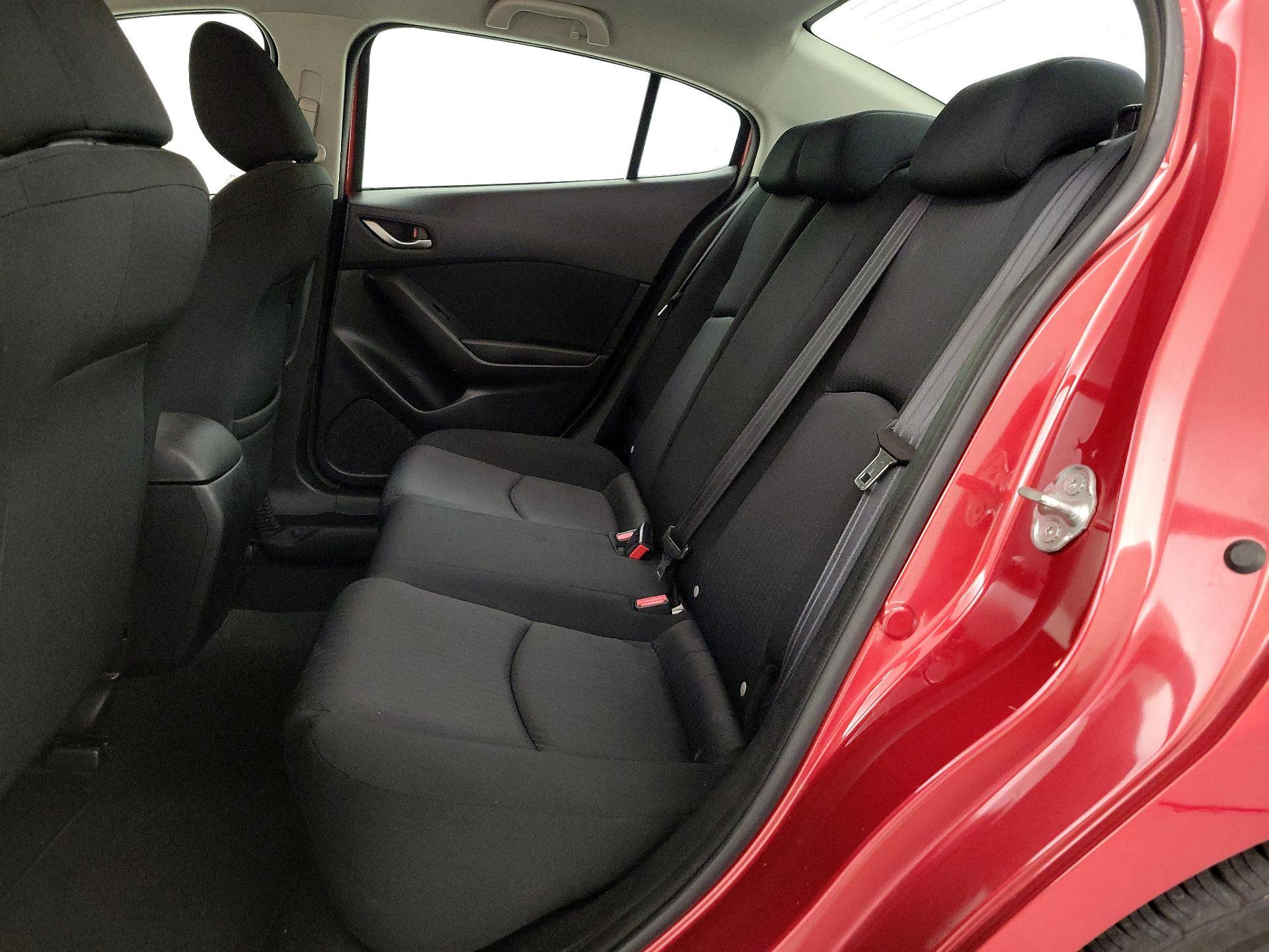 Thumbnail: 2015 Mazda Mazda3 - 17
