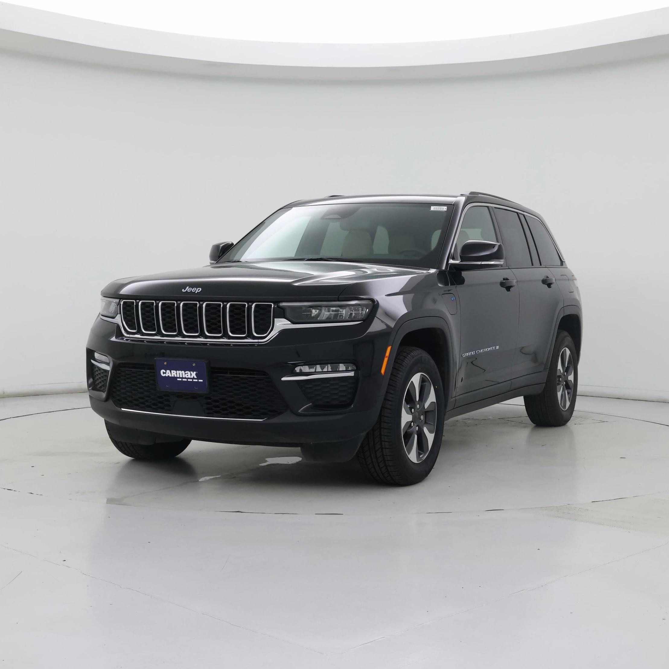 Thumbnail: 2022 Jeep Grand Cherokee - 4