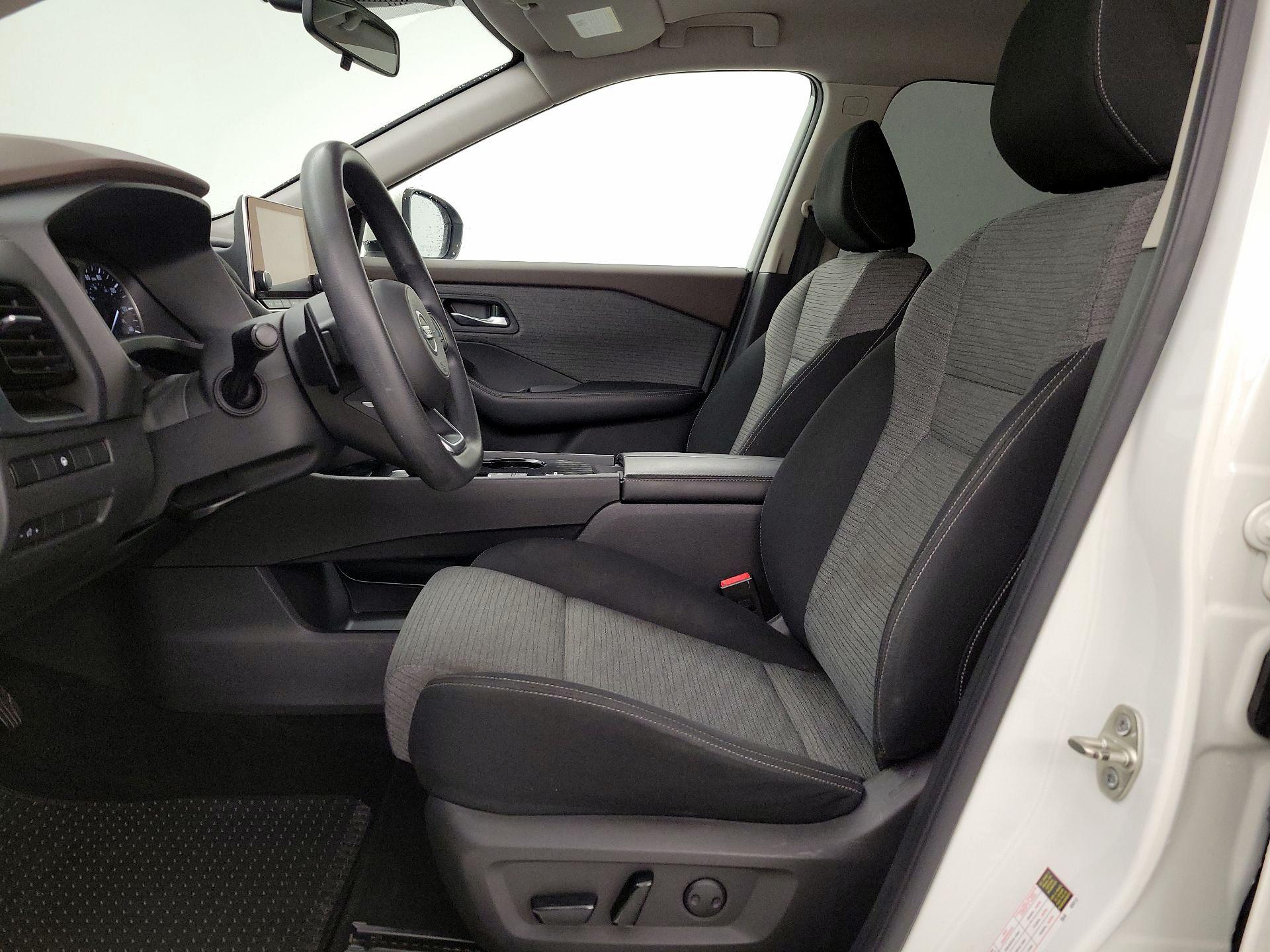 Thumbnail: 2021 Nissan Rogue - 11