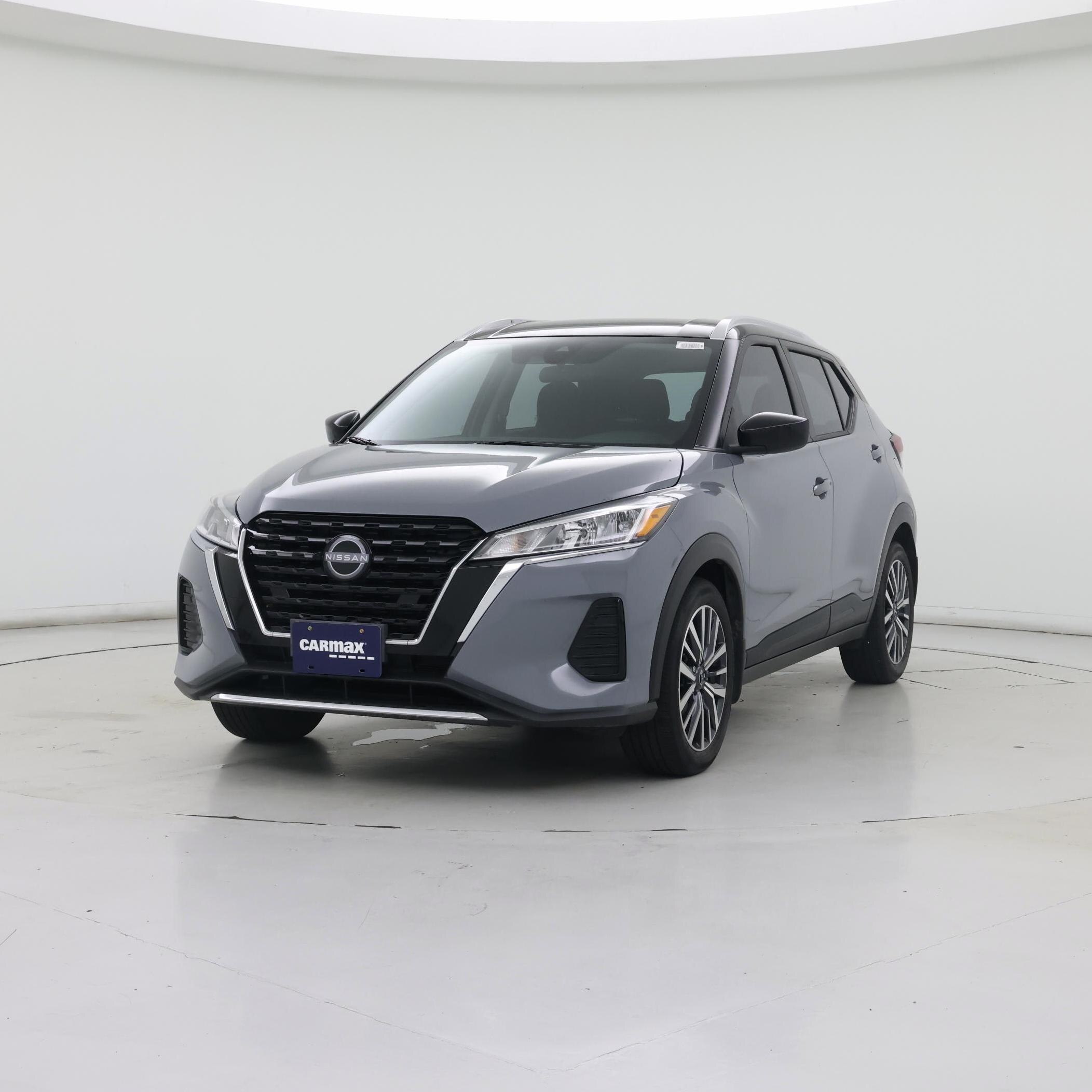 Thumbnail: 2023 Nissan Kicks - 4