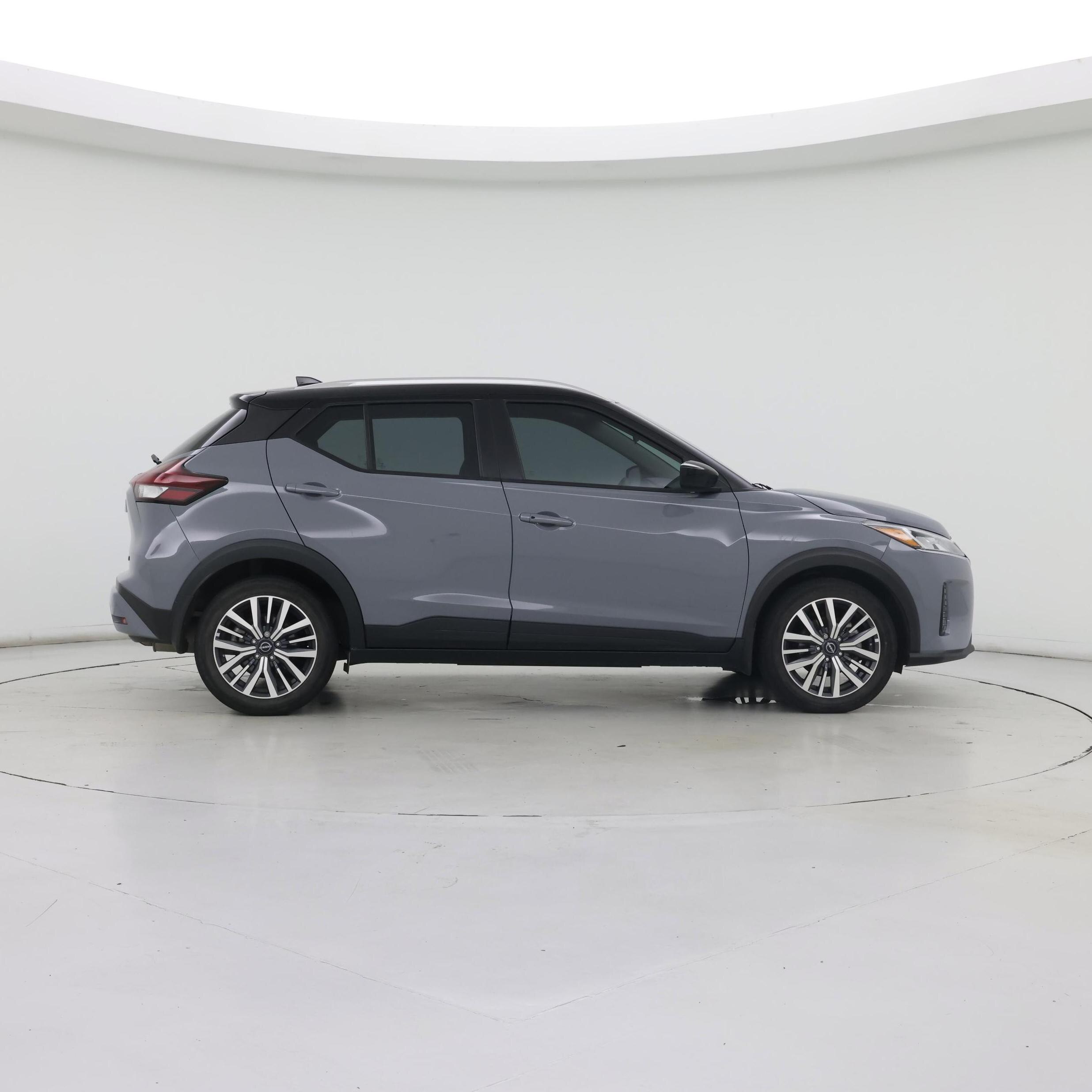 Thumbnail: 2023 Nissan Kicks - 7