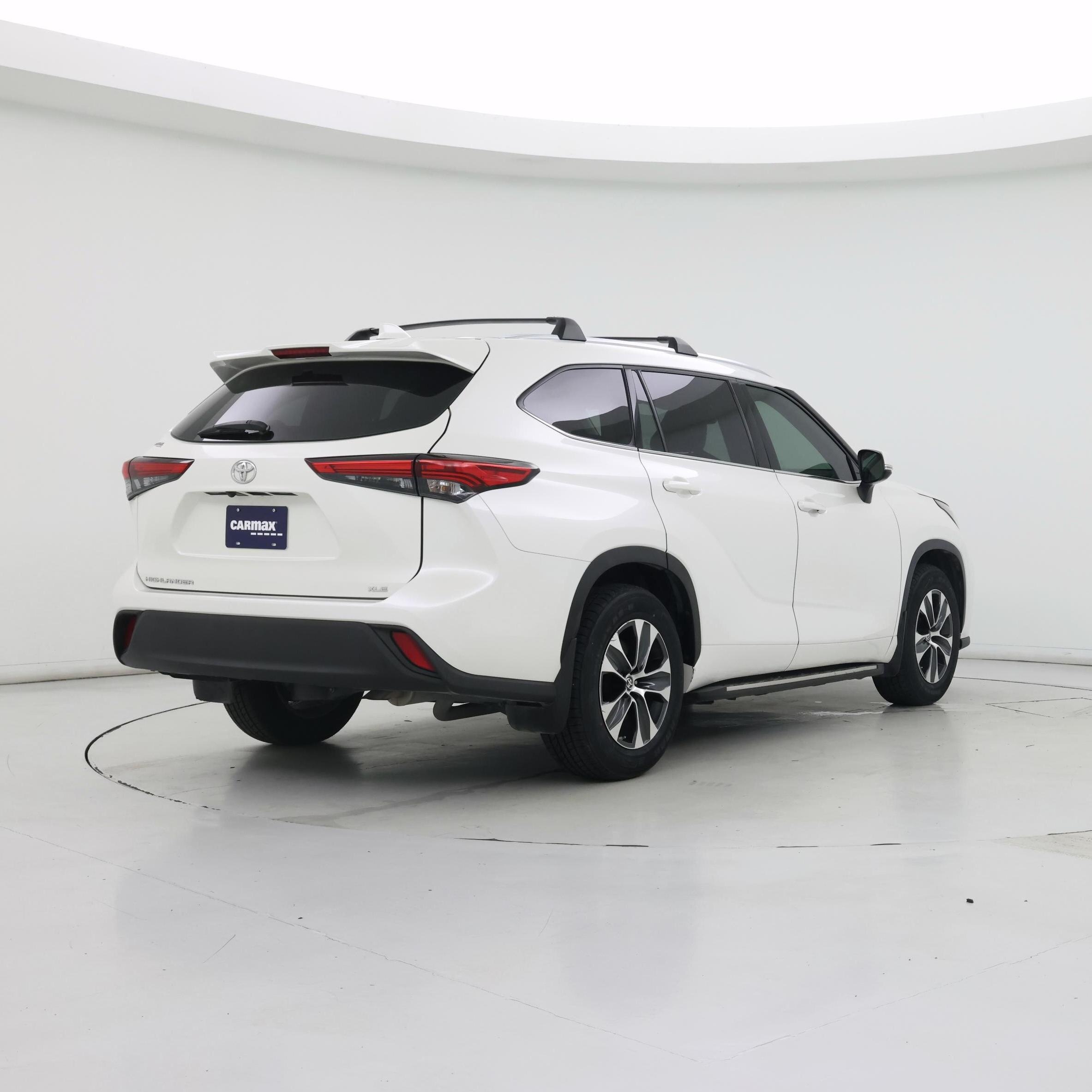 Thumbnail: 2021 Toyota Highlander - 8