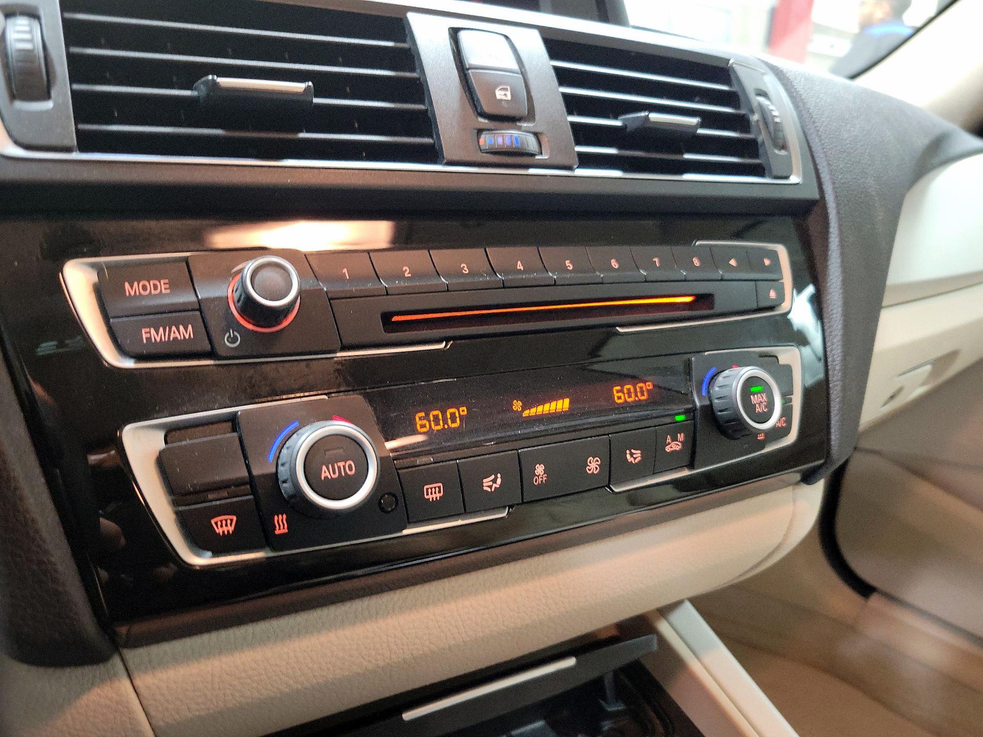 Thumbnail: 2015 BMW 2 Series - 15