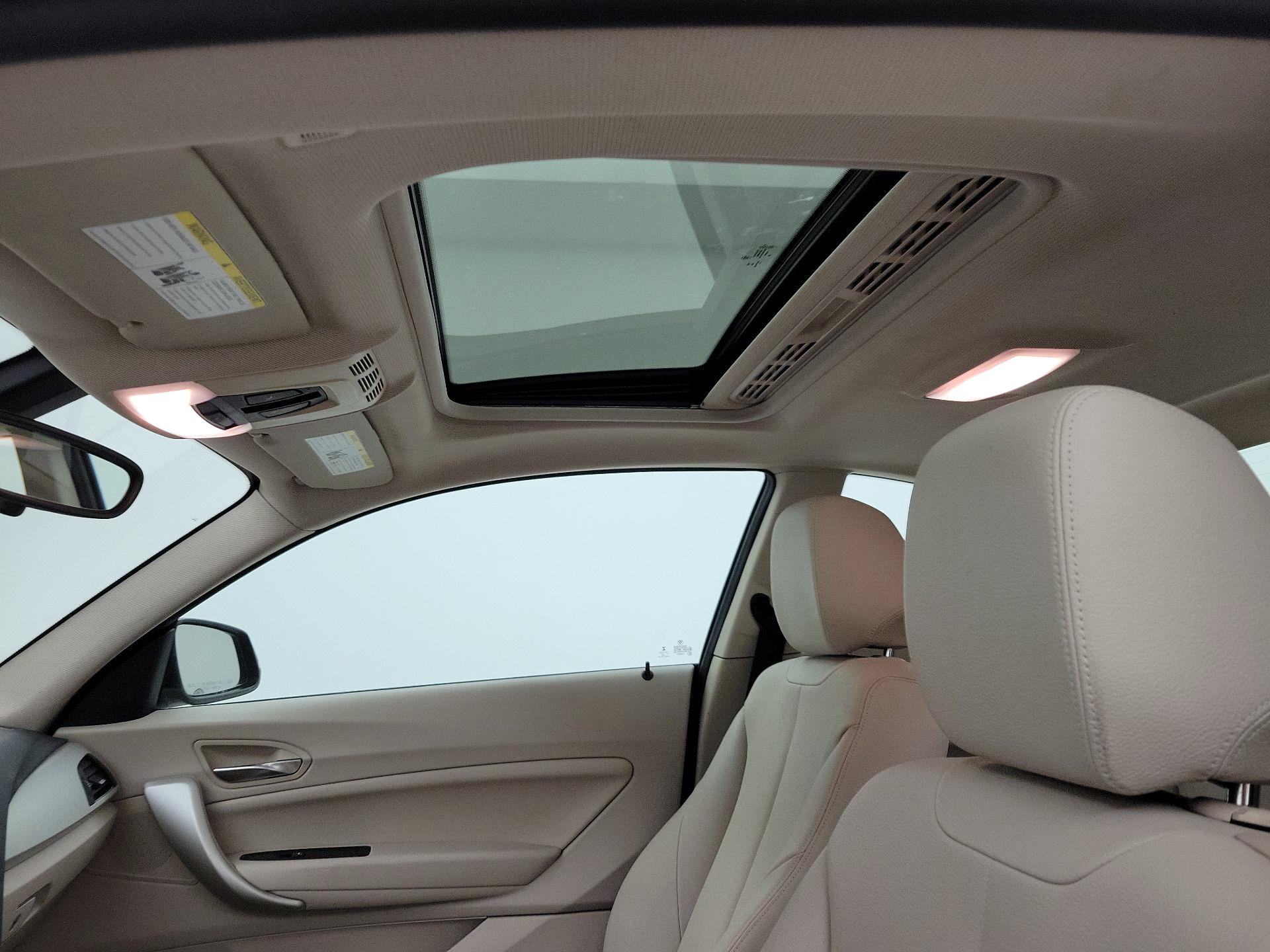 Thumbnail: 2015 BMW 2 Series - 17