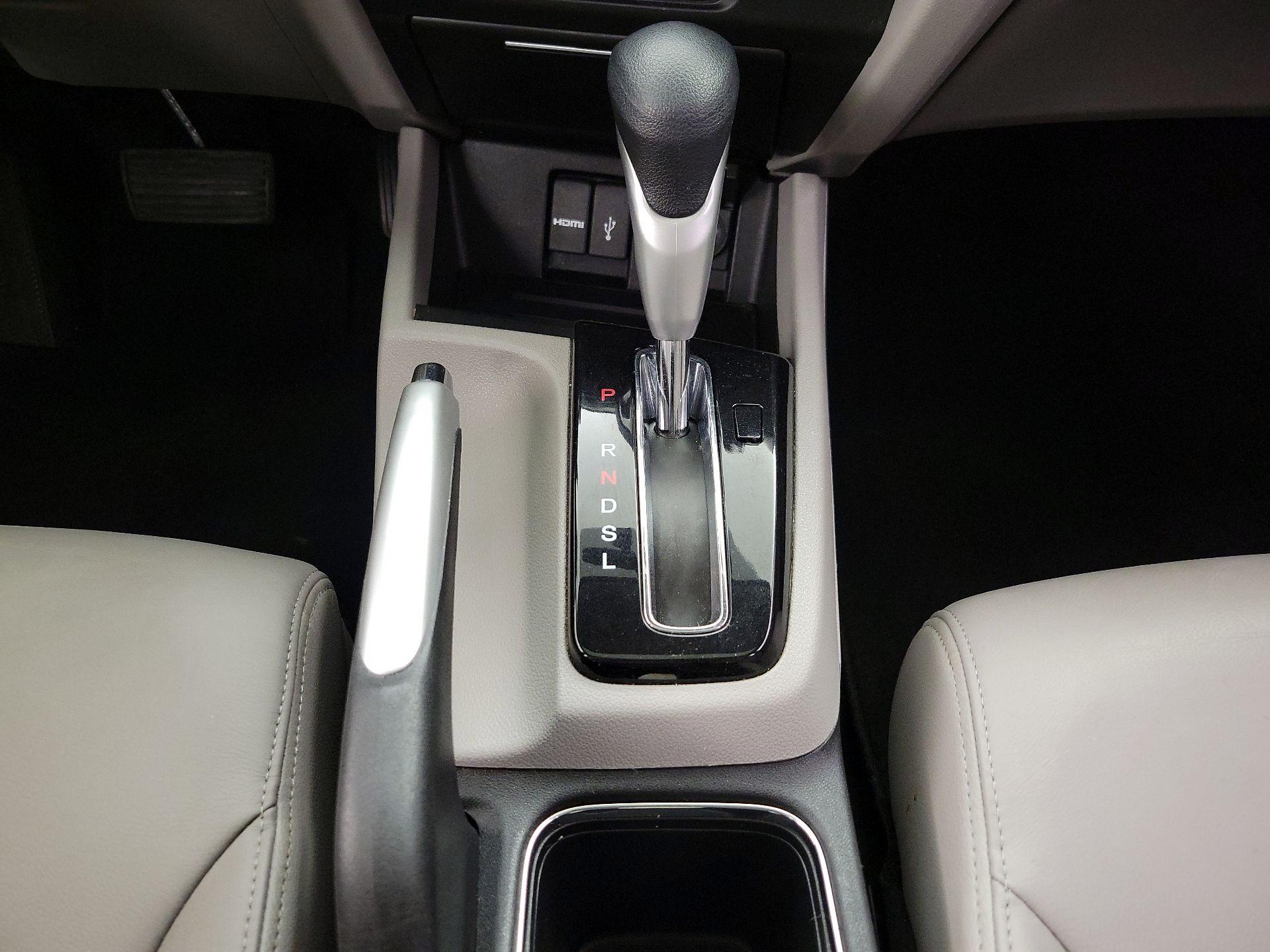 Thumbnail: 2015 Honda Civic - 17