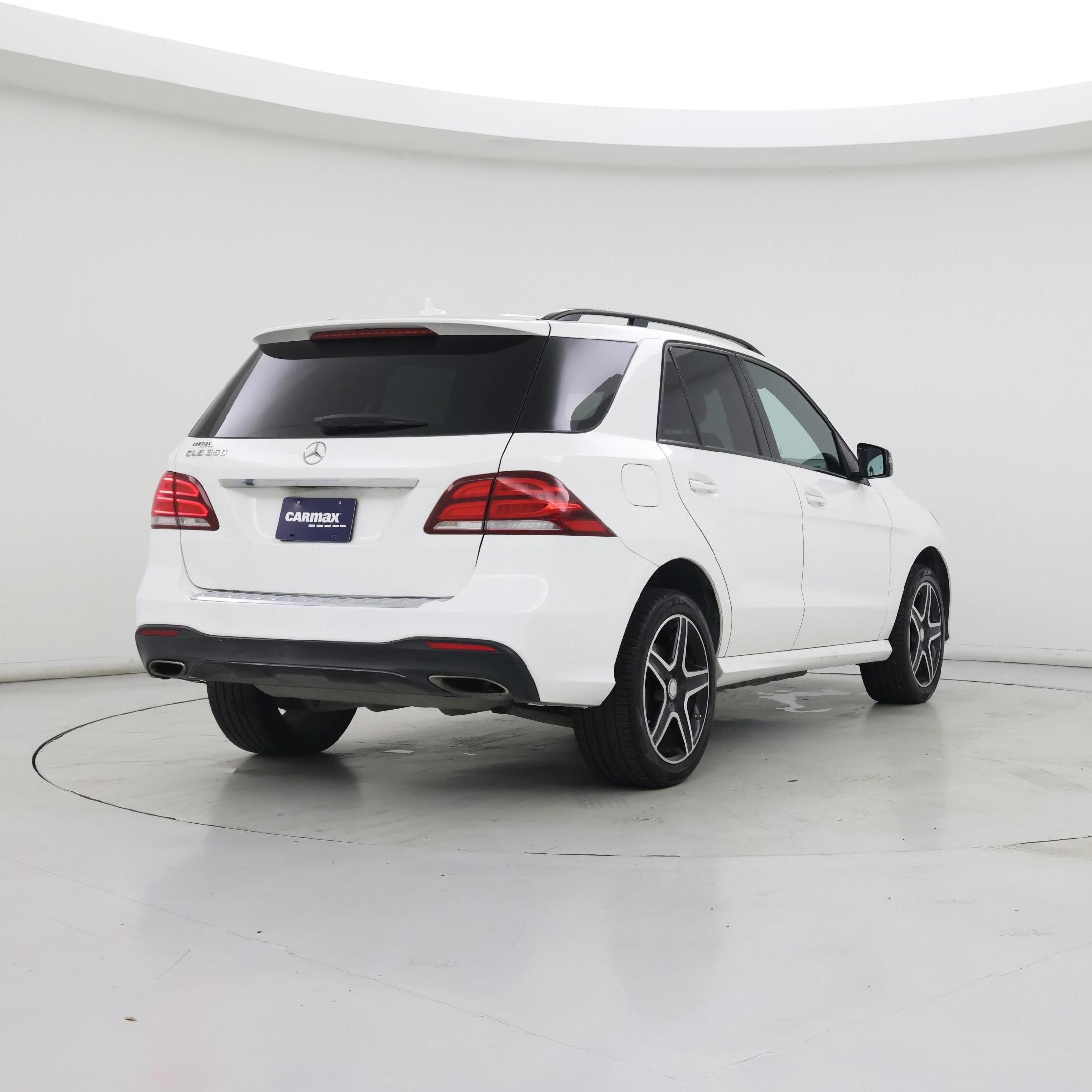 Thumbnail: 2016 Mercedes-Benz GLE - 8