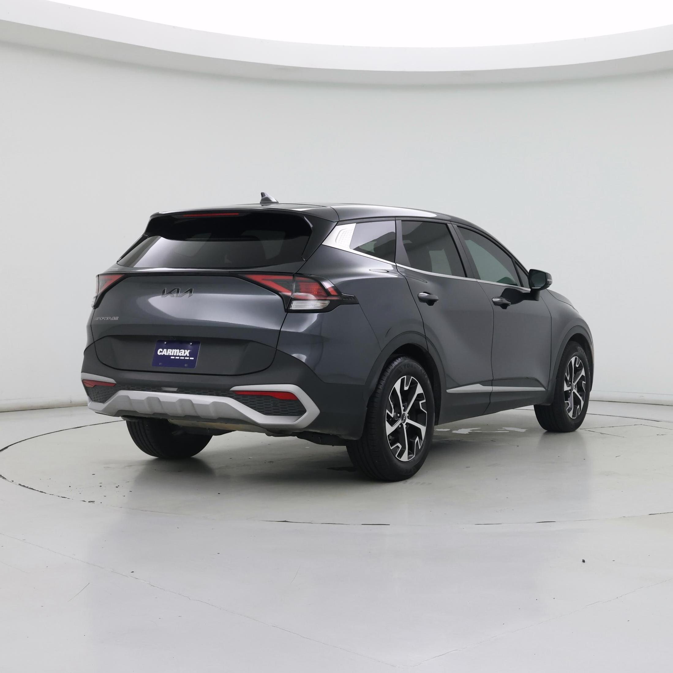 Thumbnail: 2023 Kia Sportage - 8