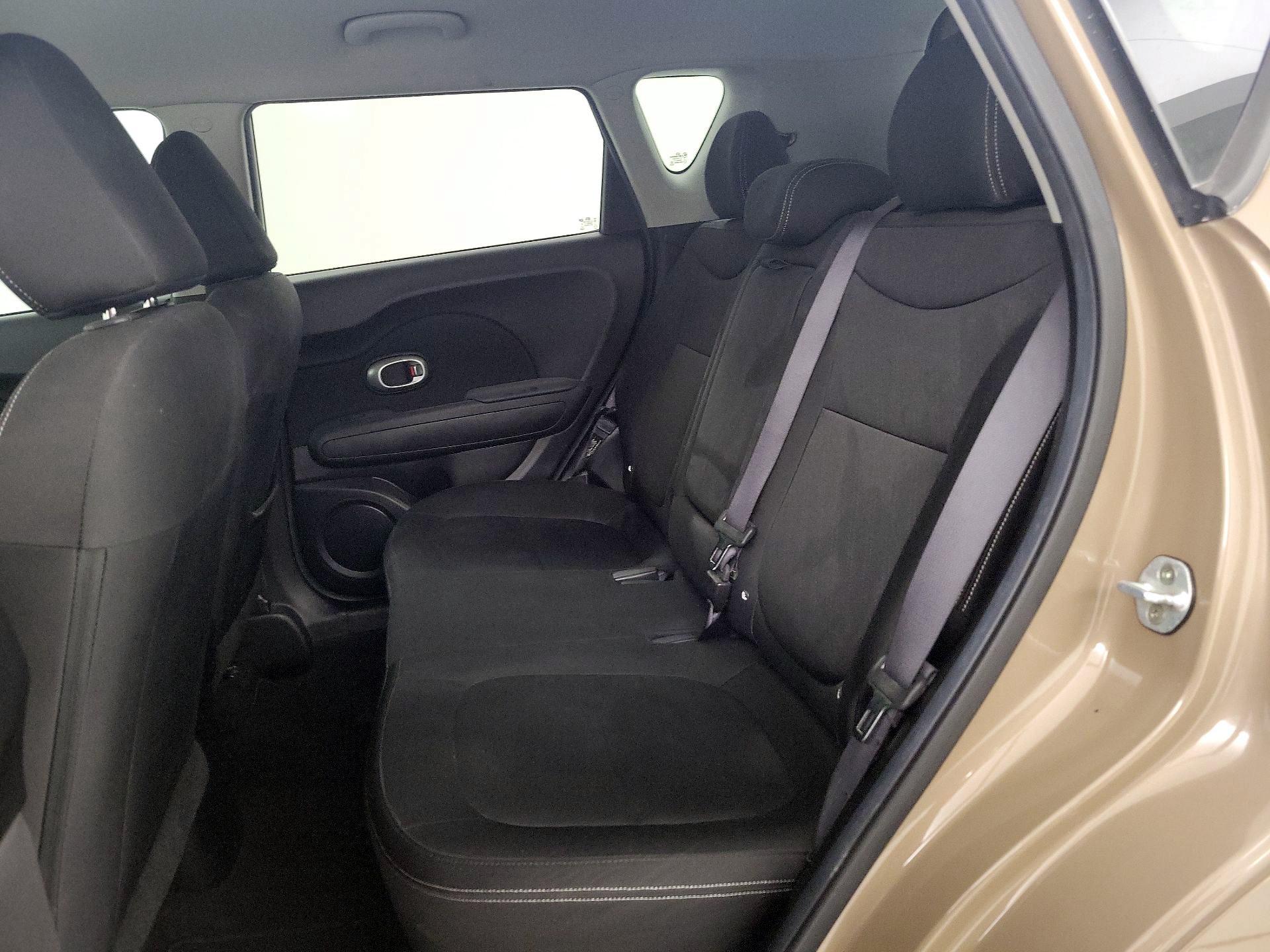 Thumbnail: 2014 Kia Soul - 18