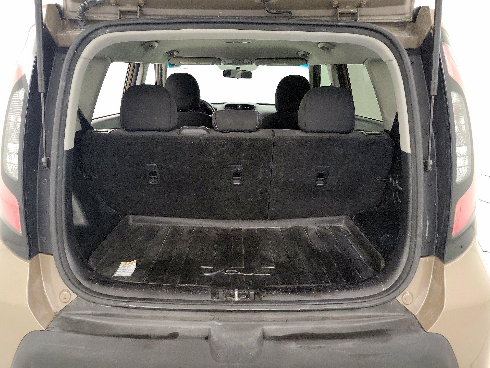 Thumbnail: 2014 Kia Soul - 19