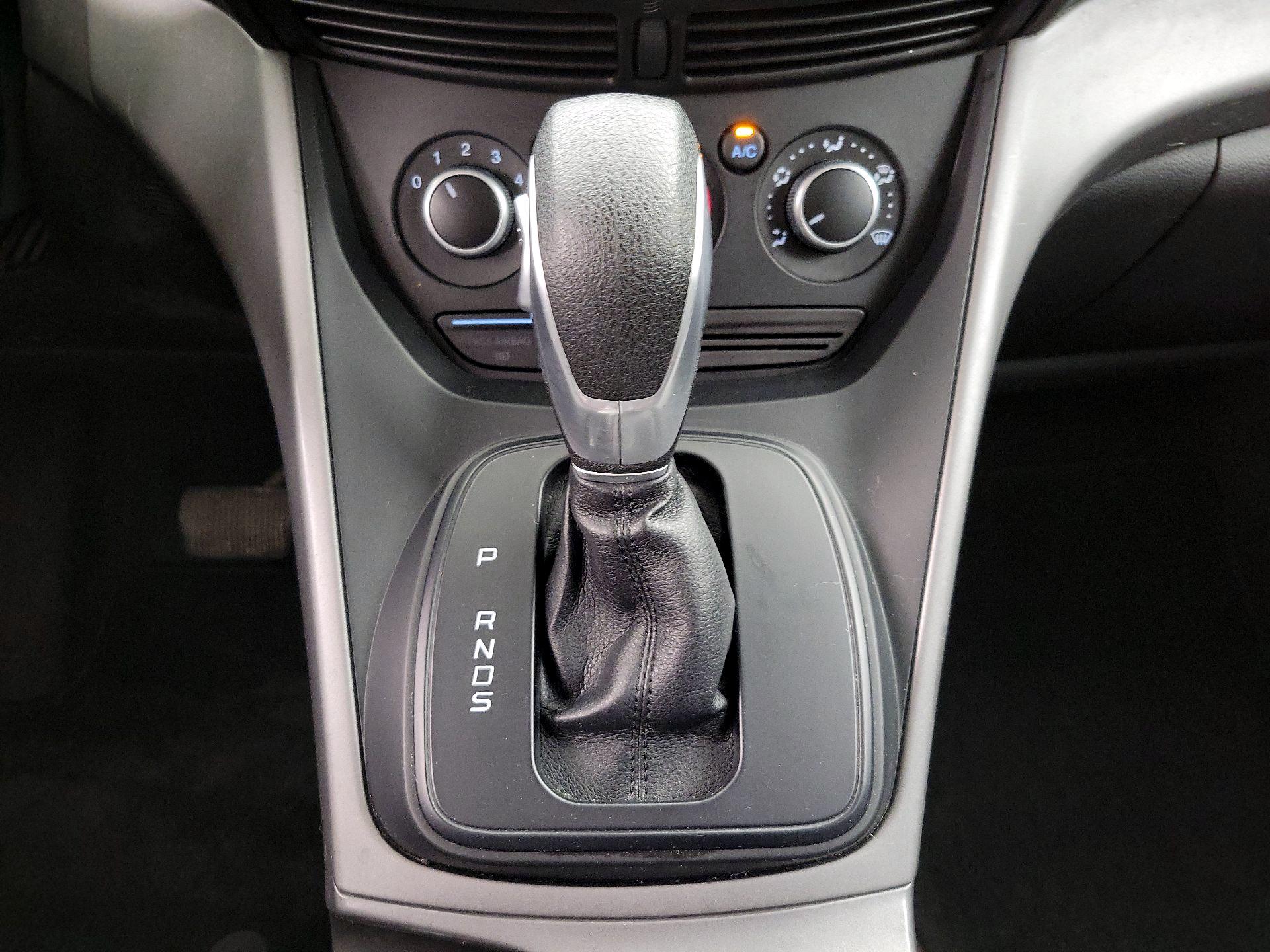 Thumbnail: 2014 Ford Escape - 17