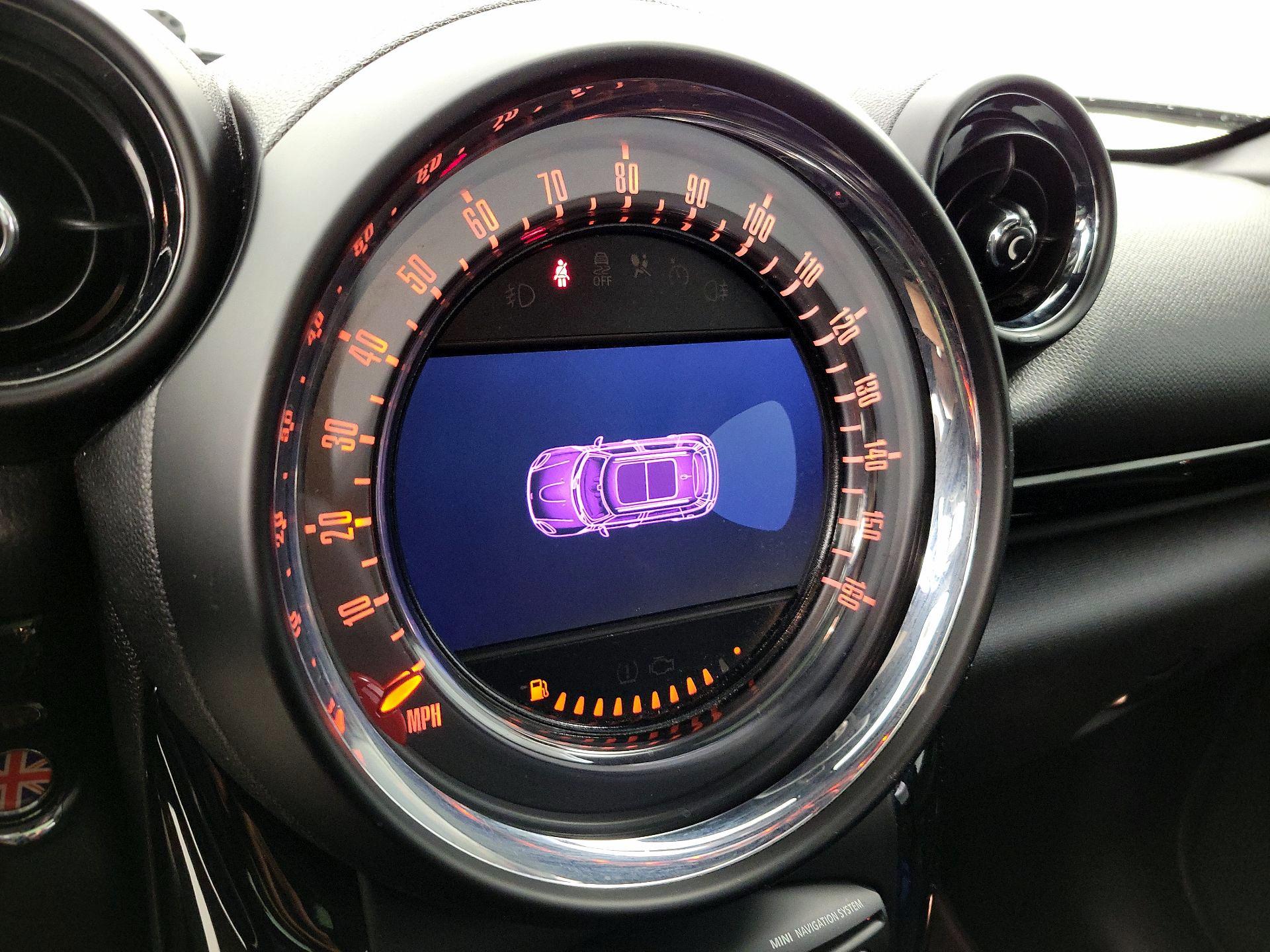 Thumbnail: 2016 MINI Cooper Countryman - 13