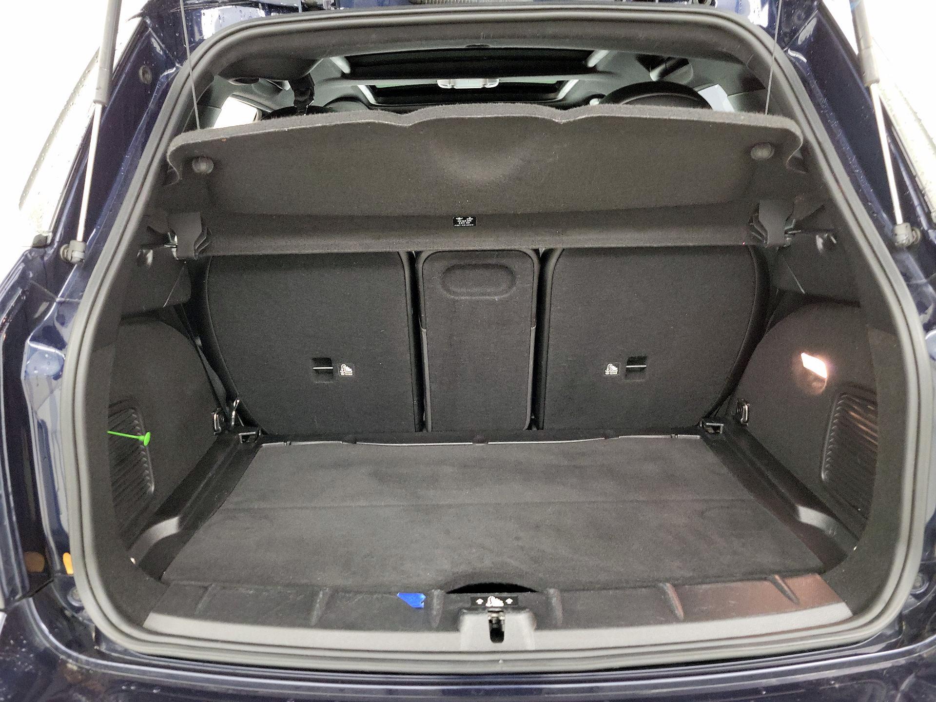 Thumbnail: 2016 MINI Cooper Countryman - 19