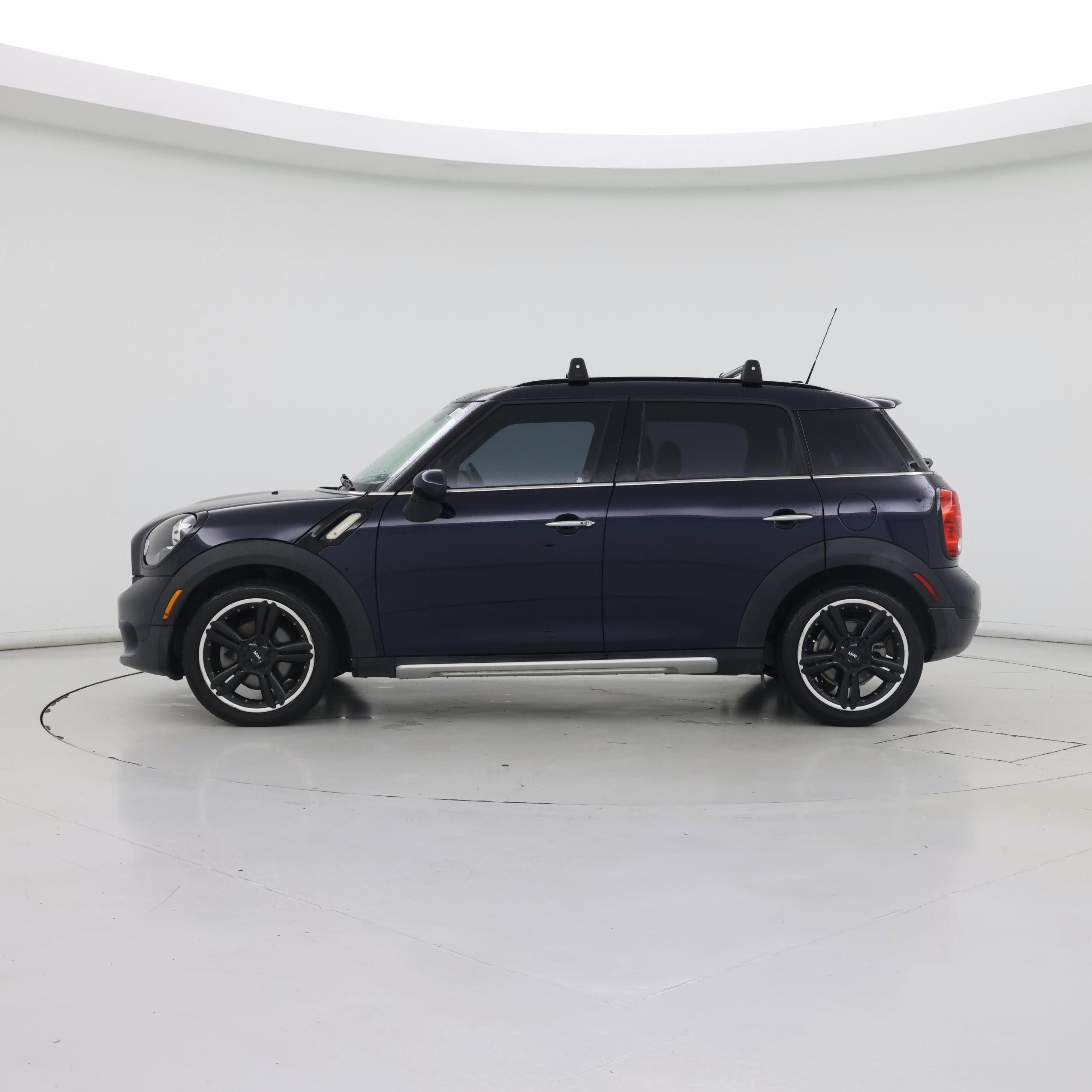 Thumbnail: 2016 MINI Cooper Countryman - 3