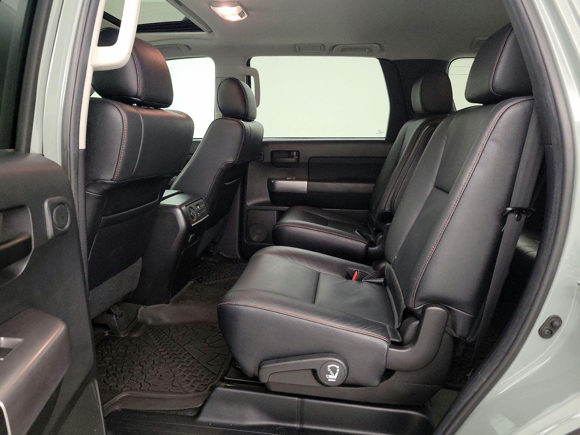 Thumbnail: 2021 Toyota Sequoia - 19
