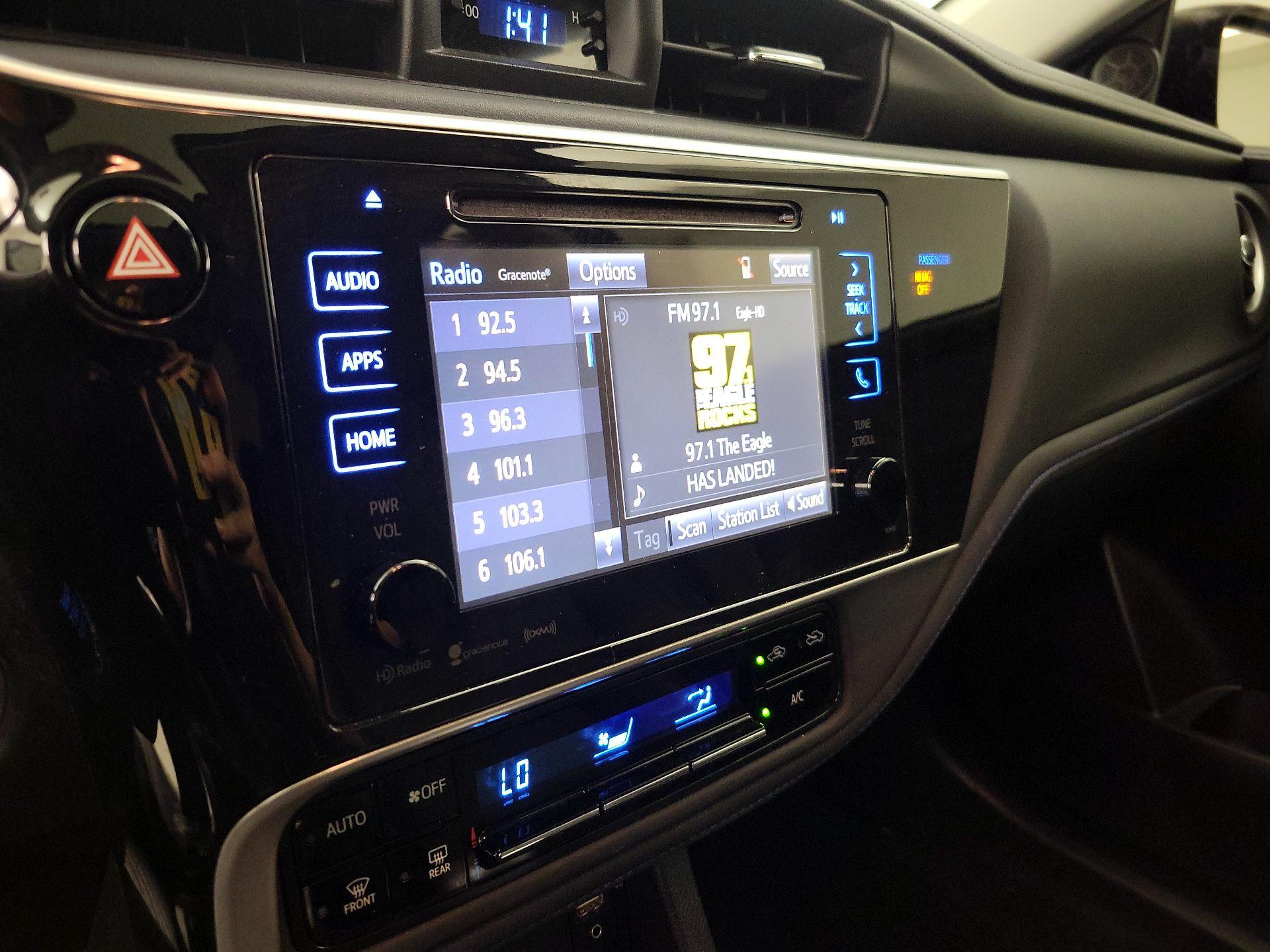 Thumbnail: 2019 Toyota Corolla - 15