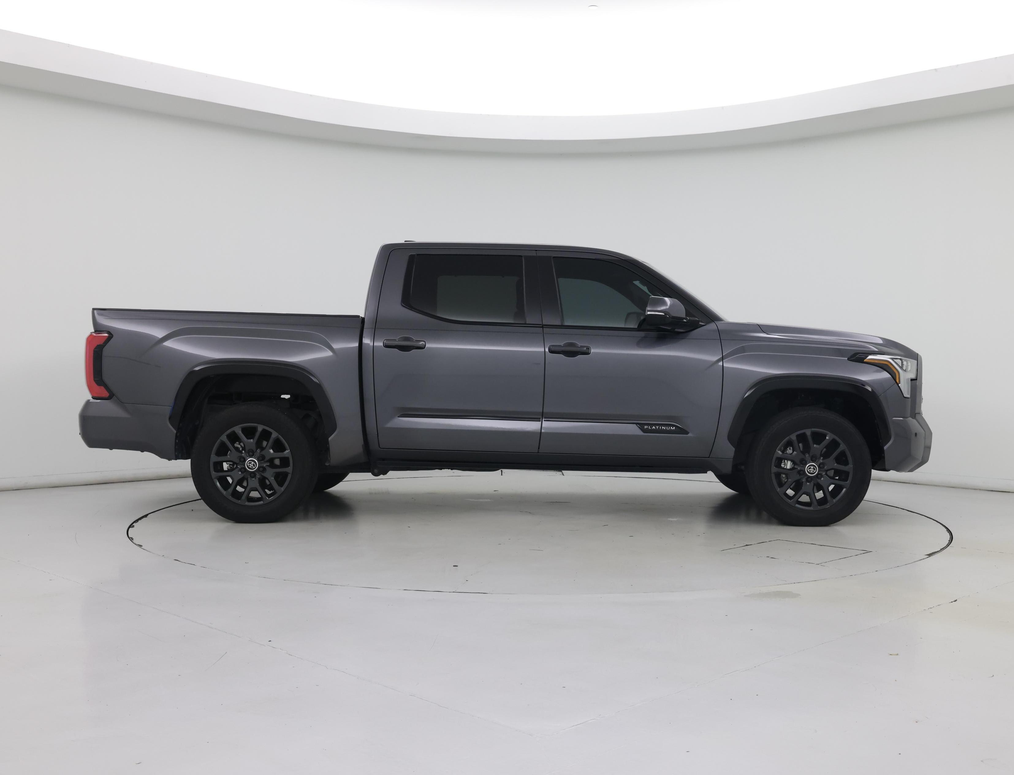 Thumbnail: 2024 Toyota Tundra - 7