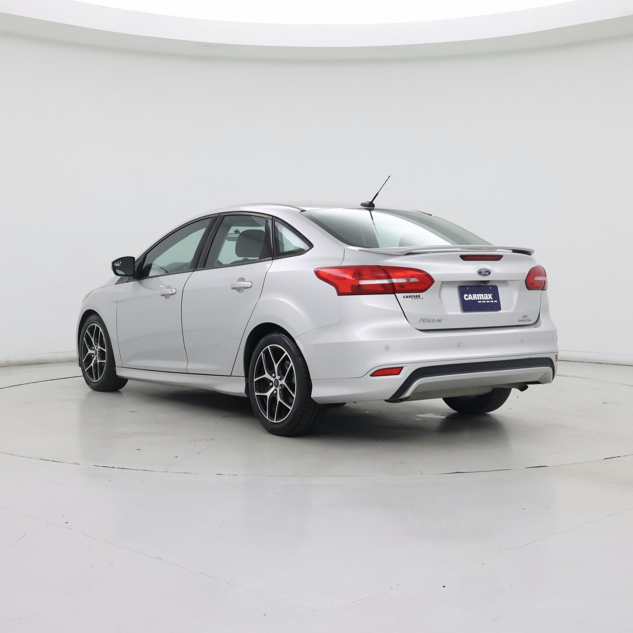 Thumbnail: 2016 Ford Focus - 2