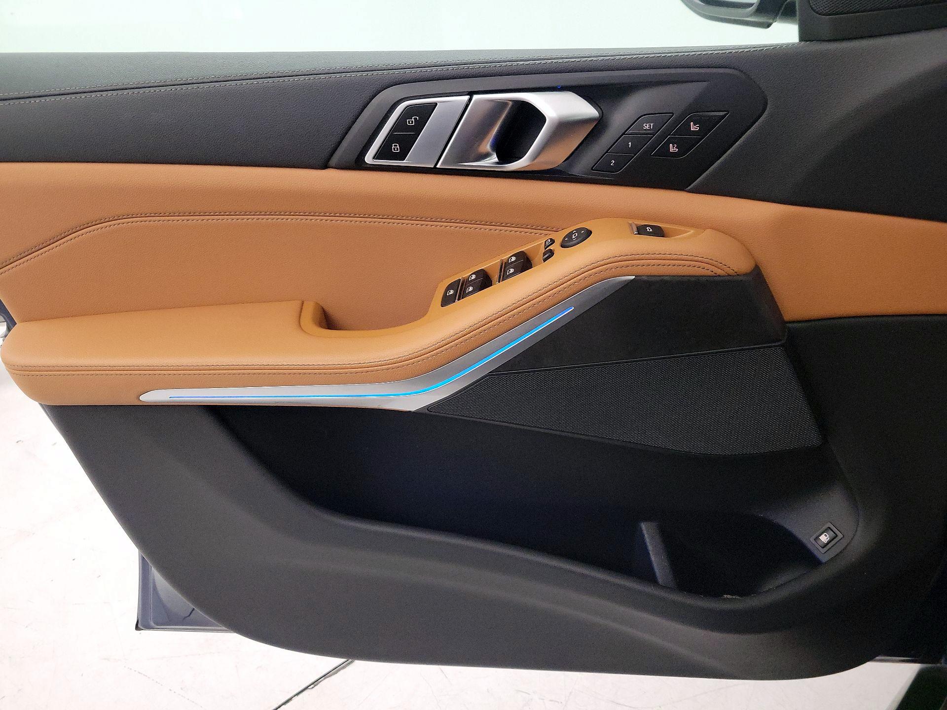 Thumbnail: 2022 BMW X5 - 10