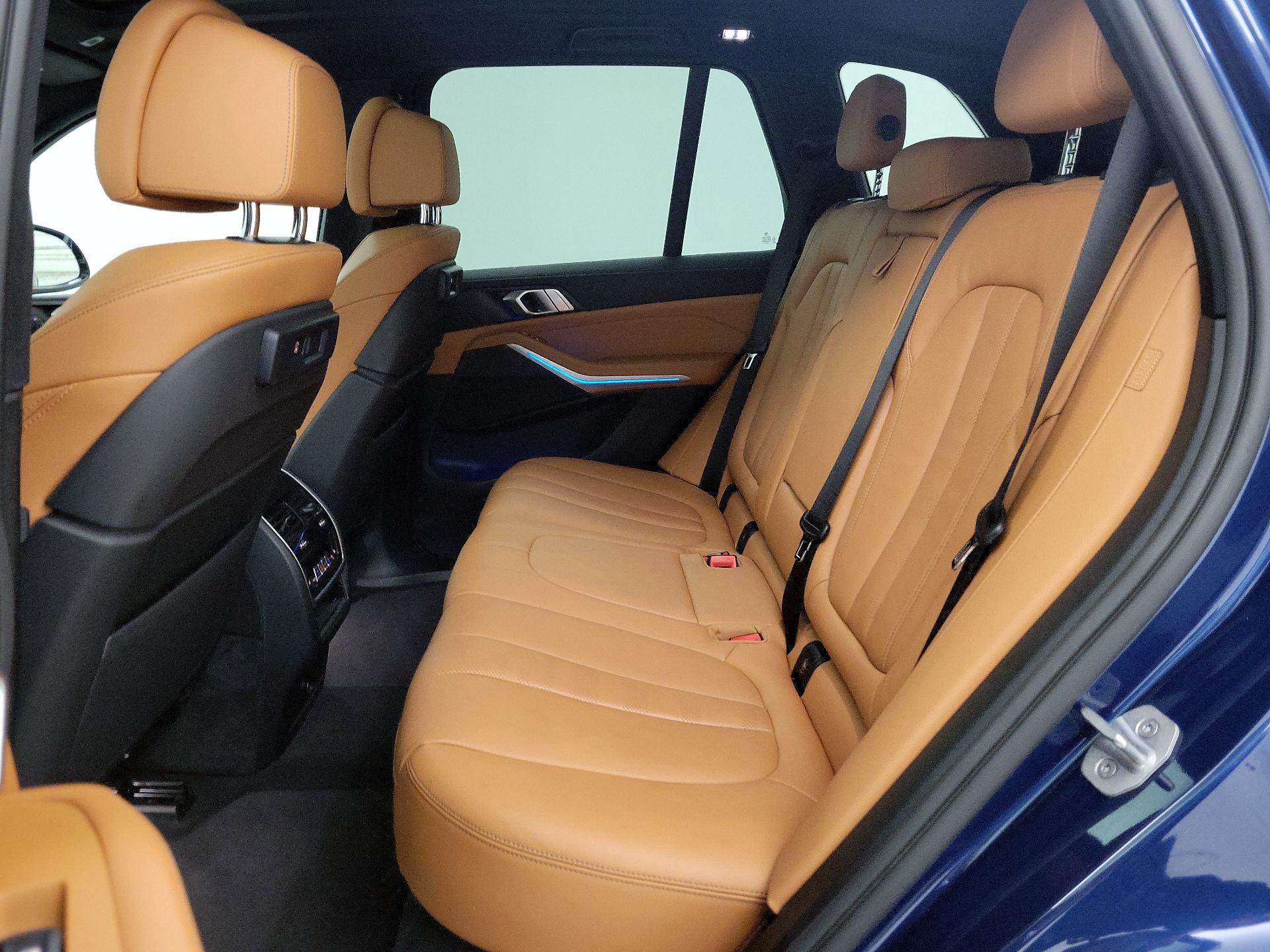 Thumbnail: 2022 BMW X5 - 19