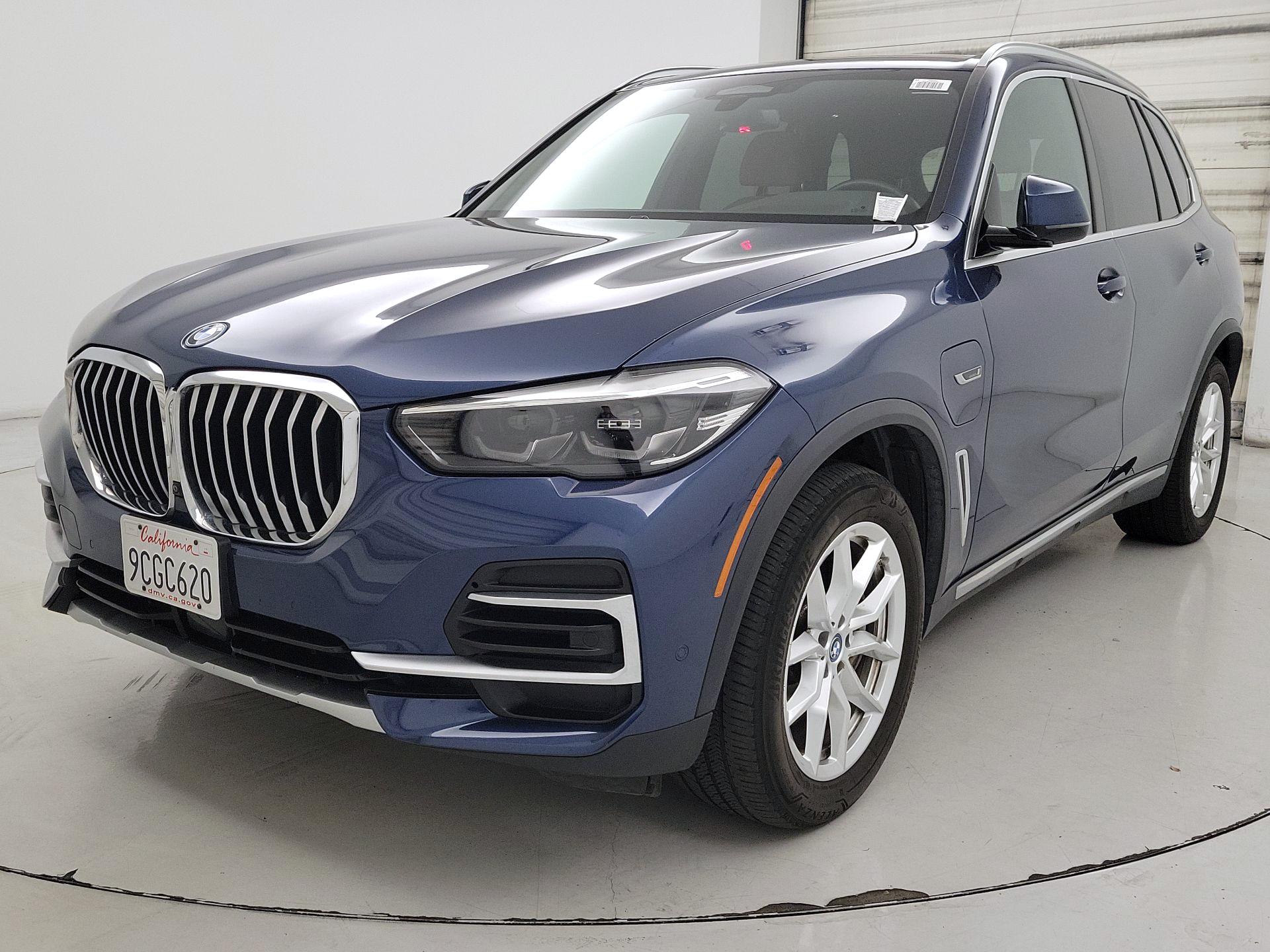 Thumbnail: 2022 BMW X5 - 3