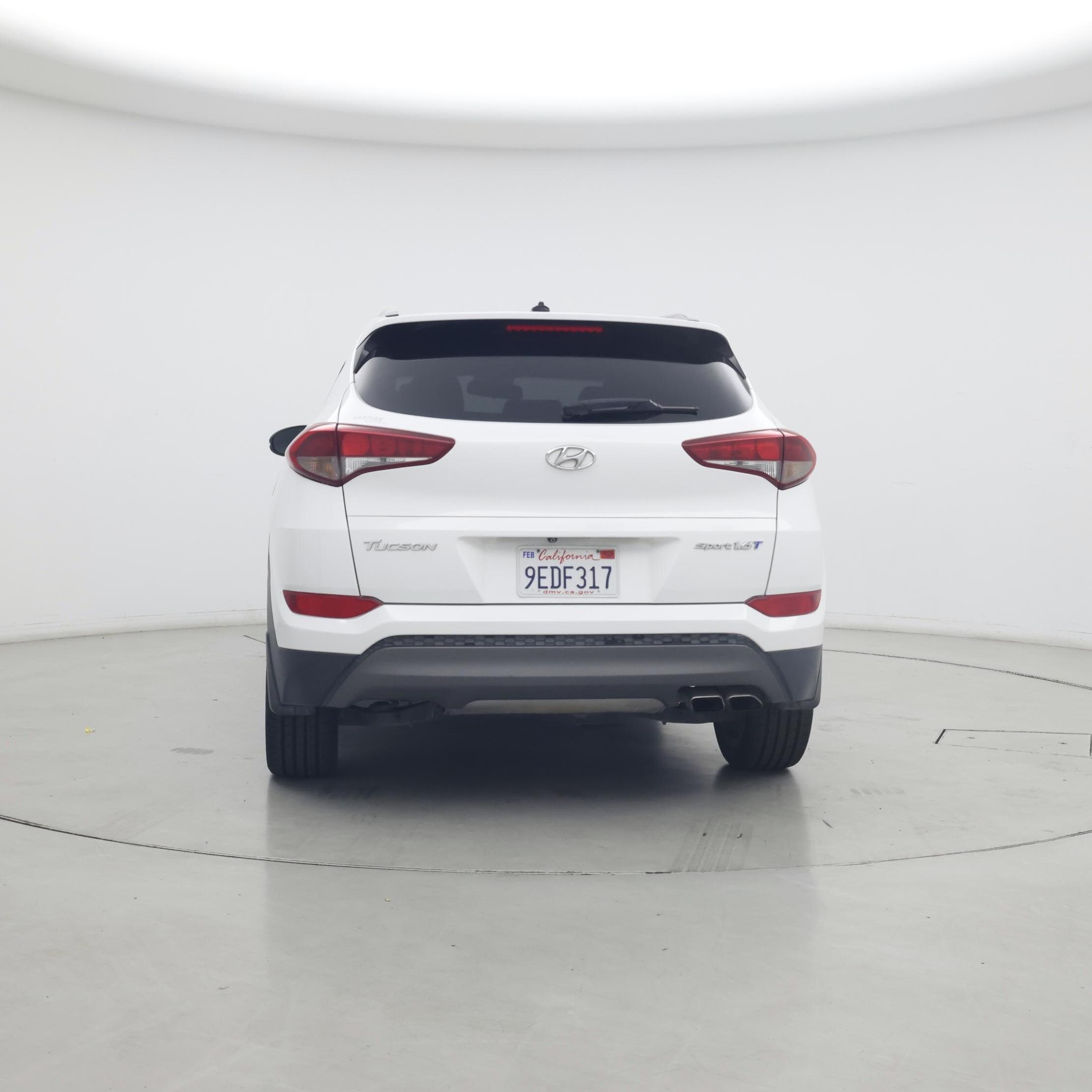 Thumbnail: 2016 Hyundai Tucson - 6