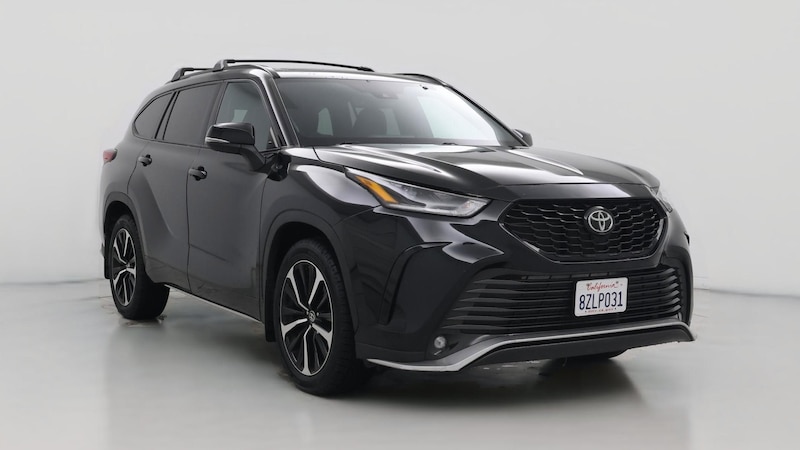 2022 Toyota Highlander XSE Hero Image