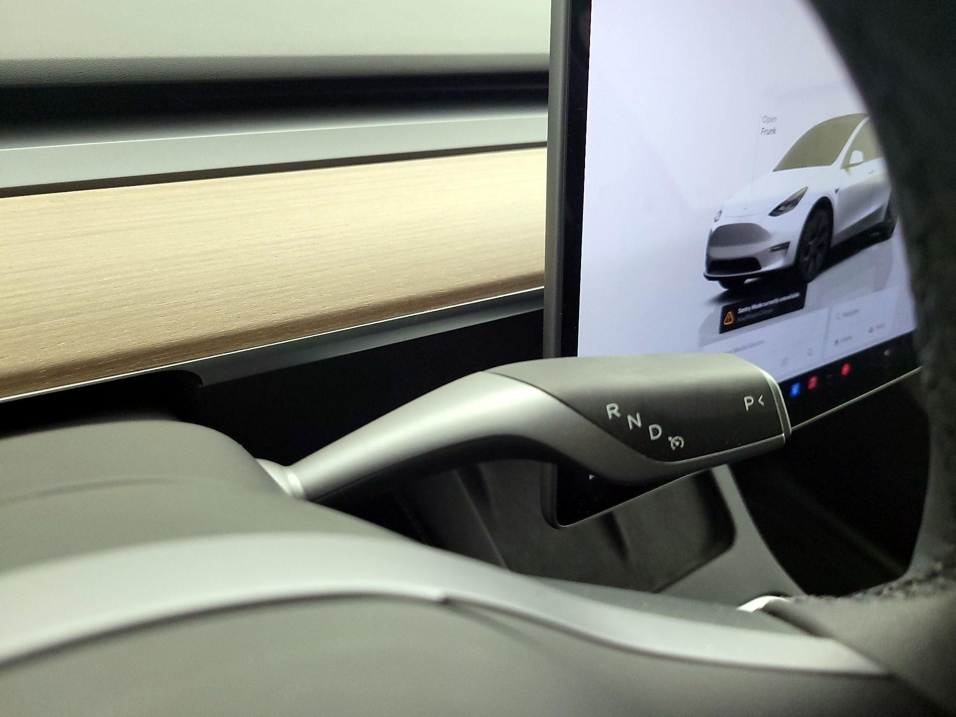 Thumbnail: 2024 Tesla Model Y - 17