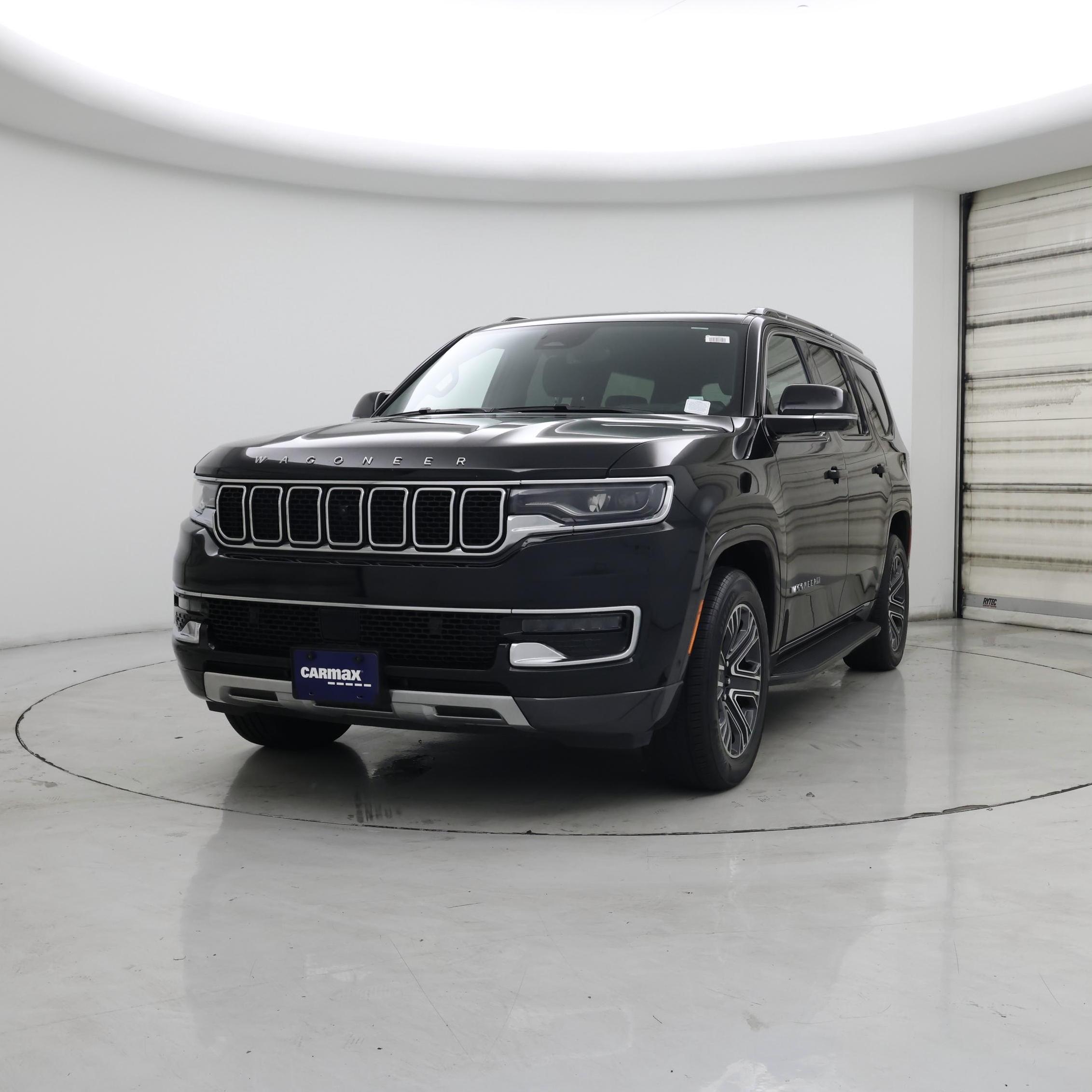 Thumbnail: 2022 Jeep Wagoneer - 4