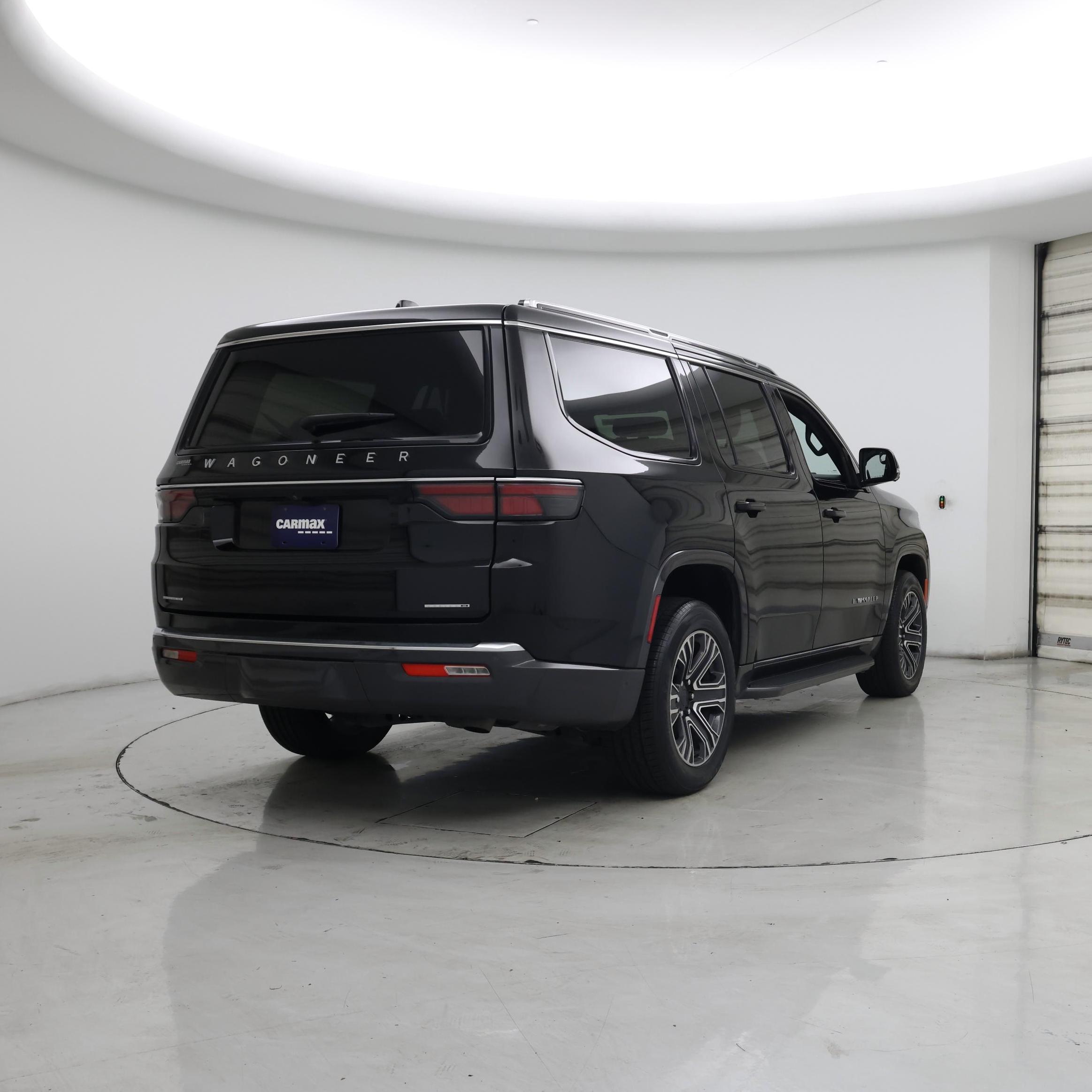 Thumbnail: 2022 Jeep Wagoneer - 8
