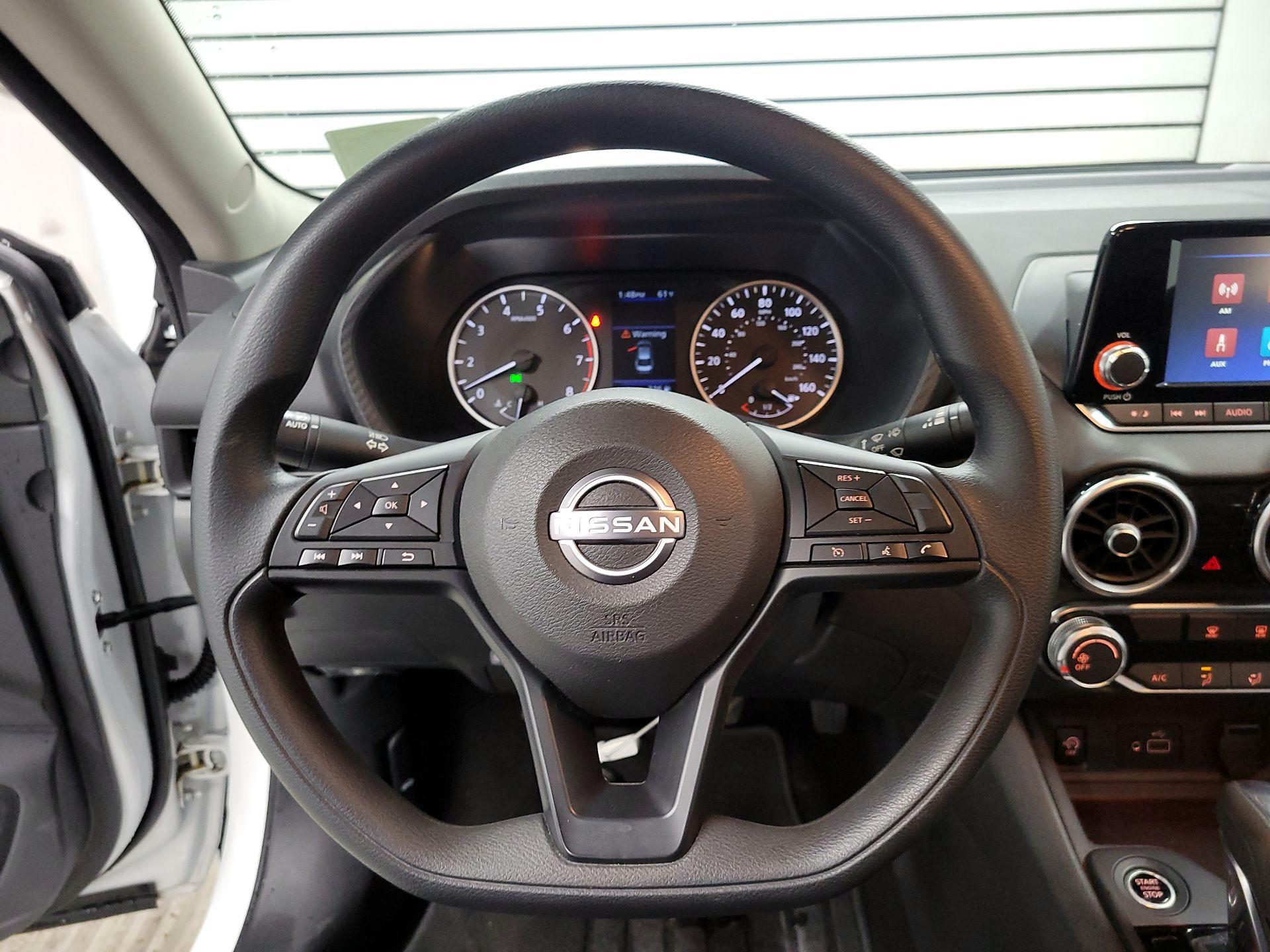 Thumbnail: 2024 Nissan Sentra - 10