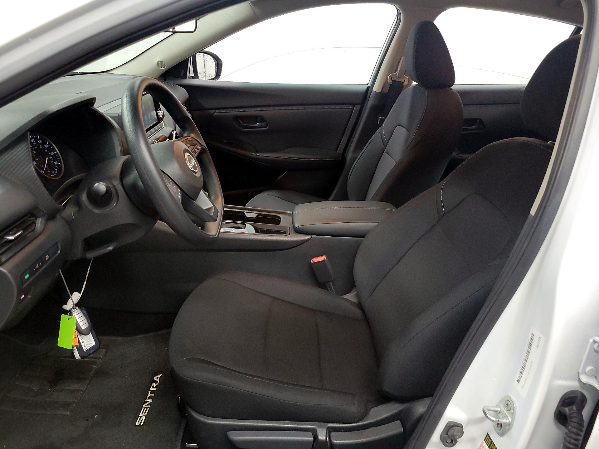 Thumbnail: 2024 Nissan Sentra - 11