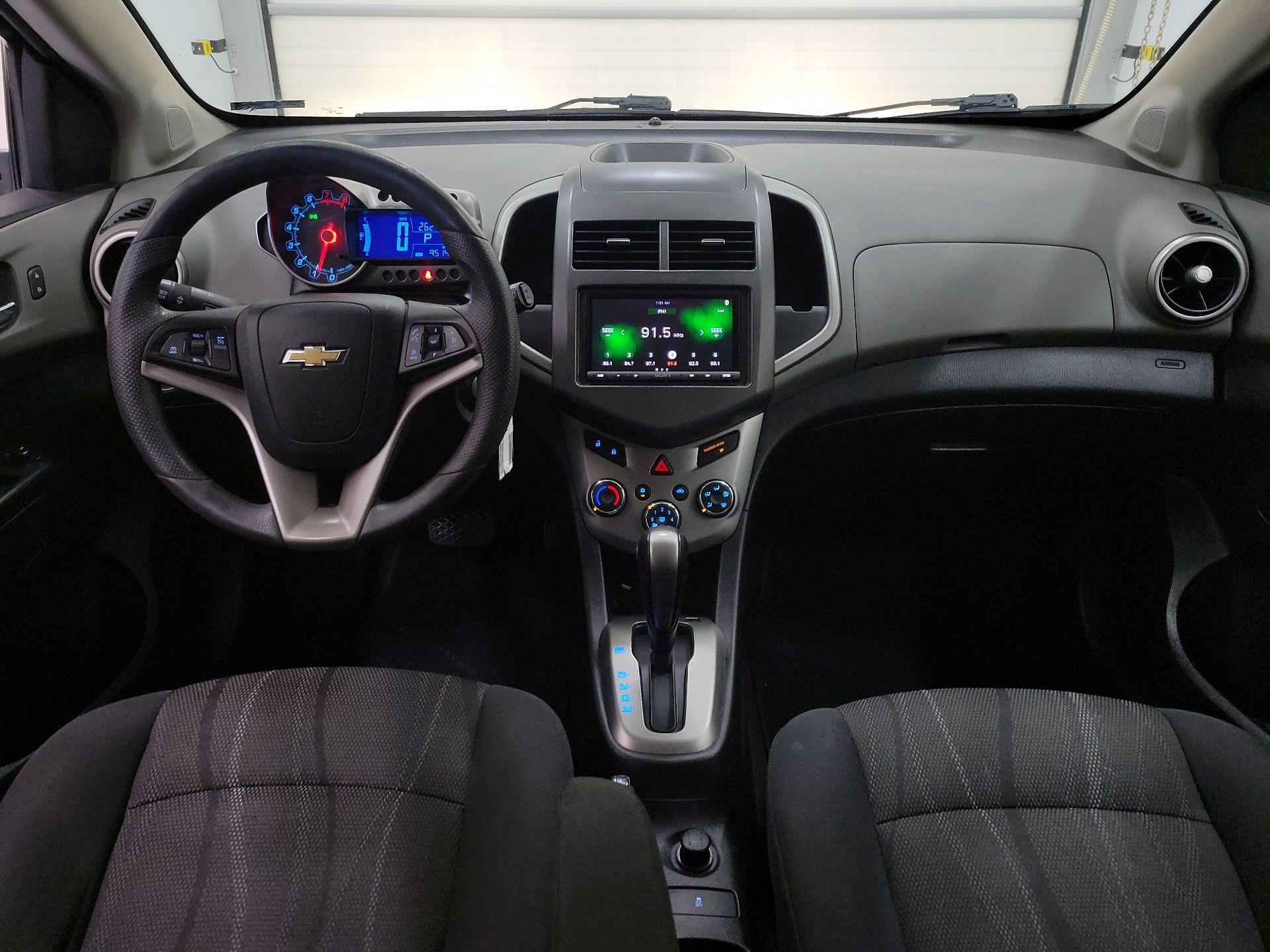 Thumbnail: 2016 Chevrolet Sonic - 9