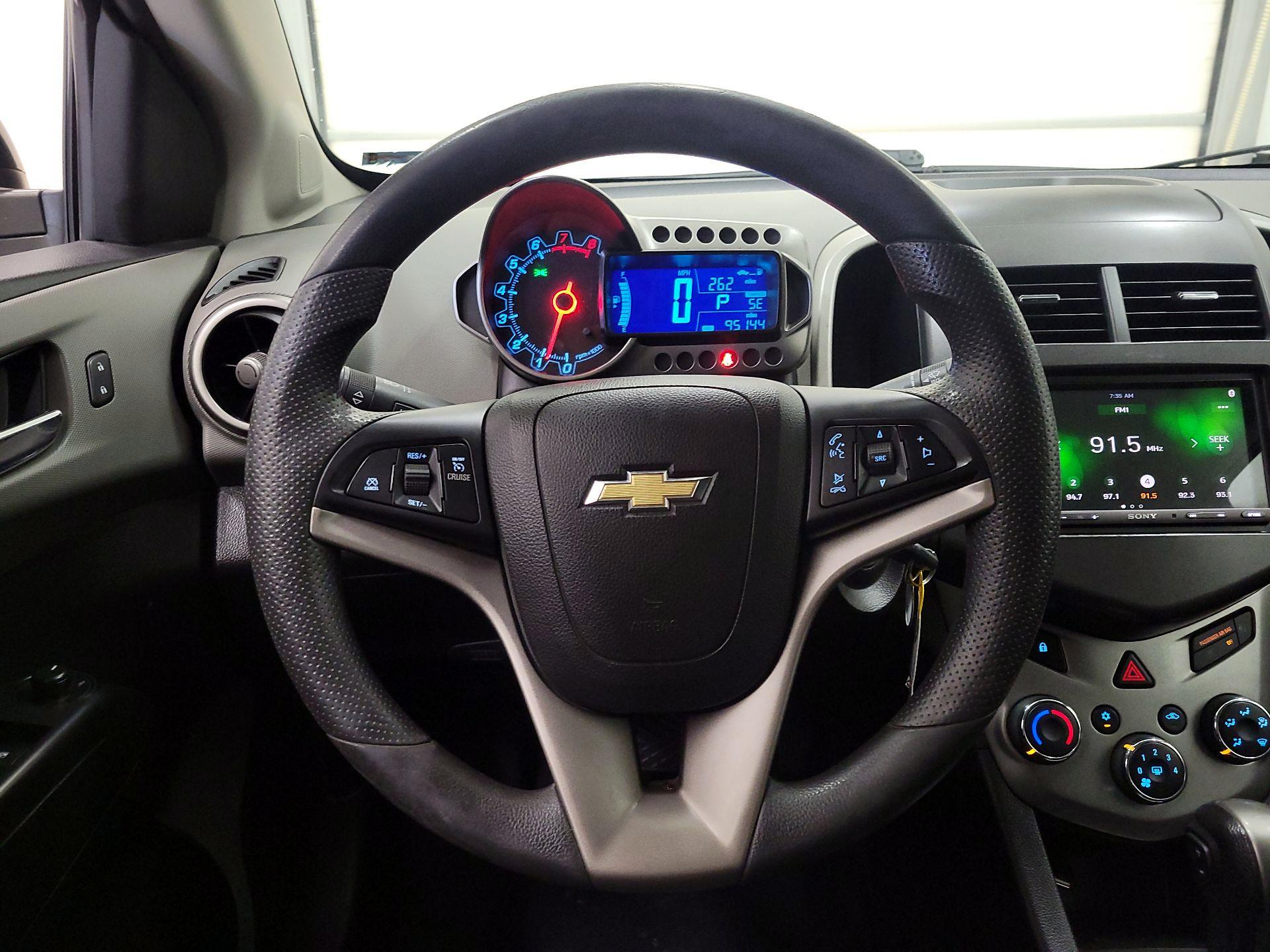 Thumbnail: 2016 Chevrolet Sonic - 10