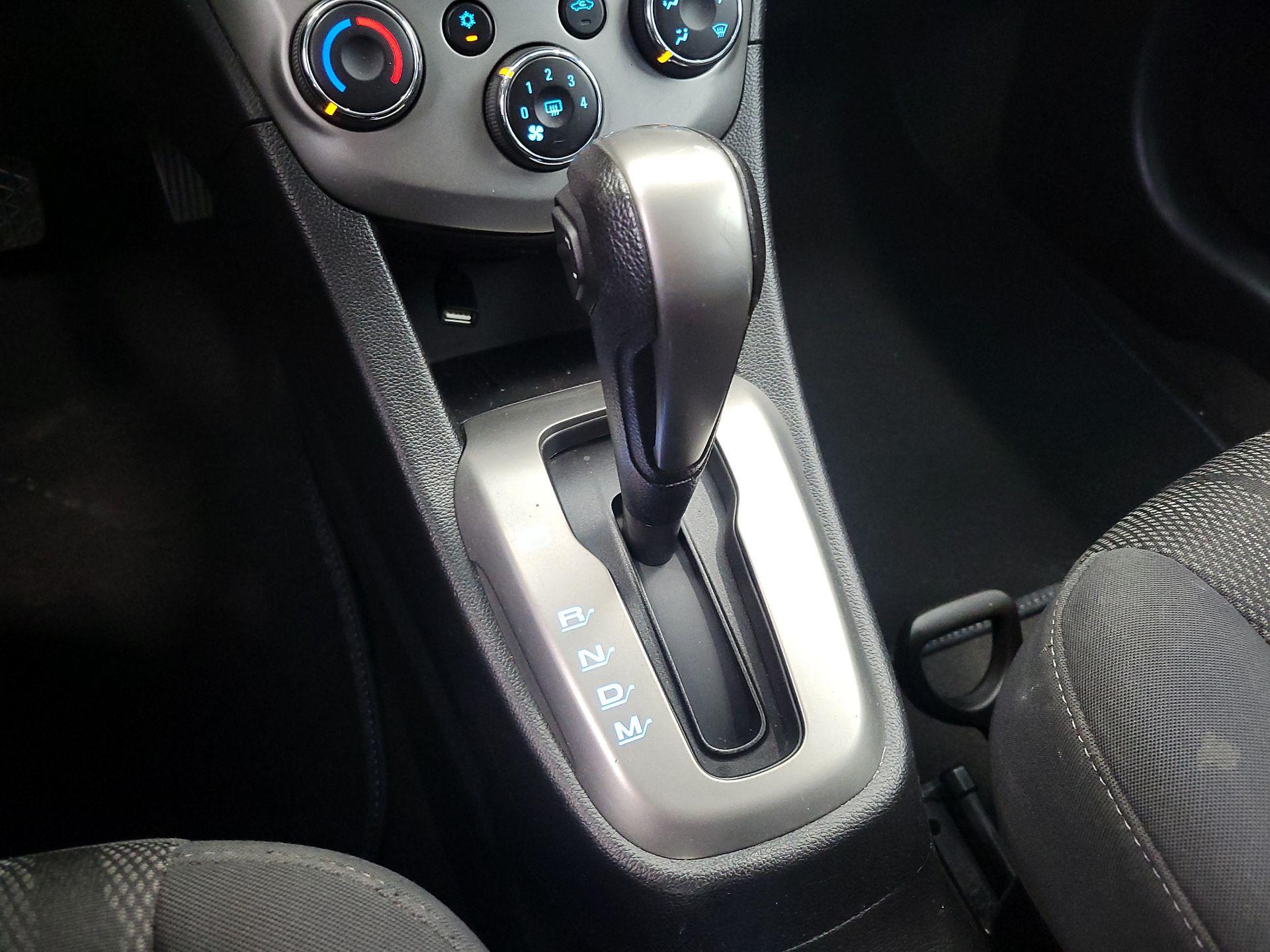 Thumbnail: 2016 Chevrolet Sonic - 16