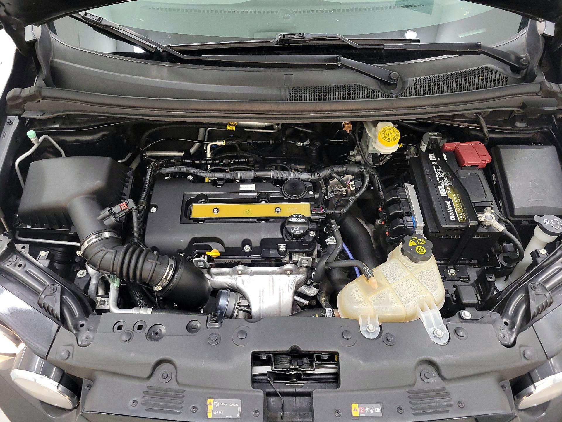 Thumbnail: 2016 Chevrolet Sonic - 20