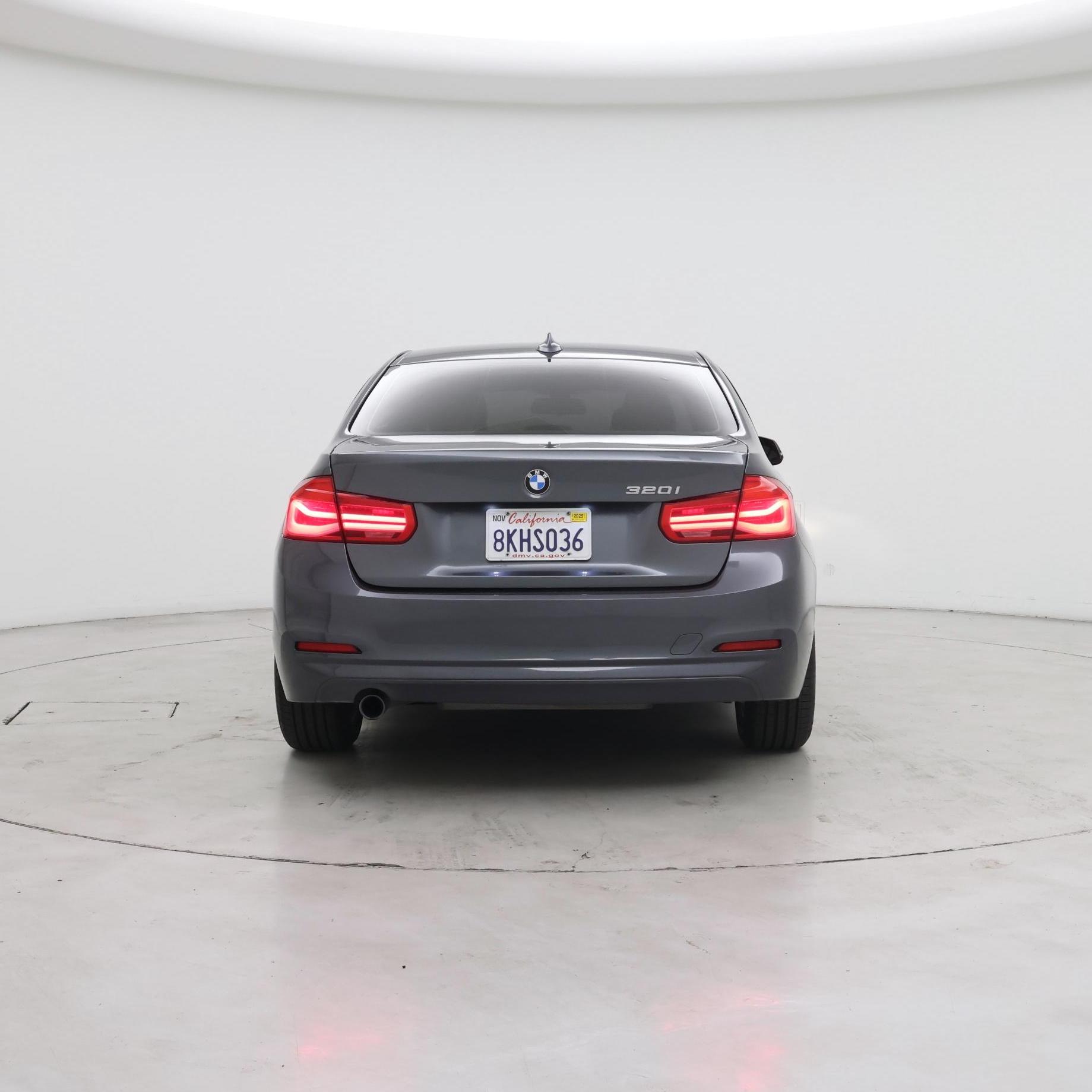 Thumbnail: 2016 BMW 3 Series - 6