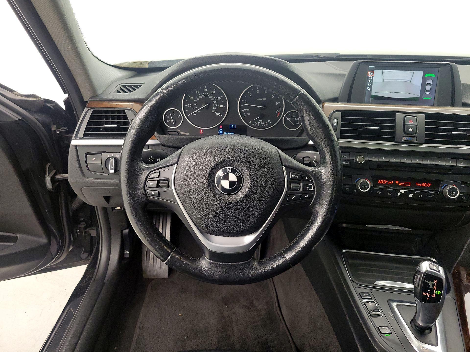 Thumbnail: 2014 BMW 3 Series - 10