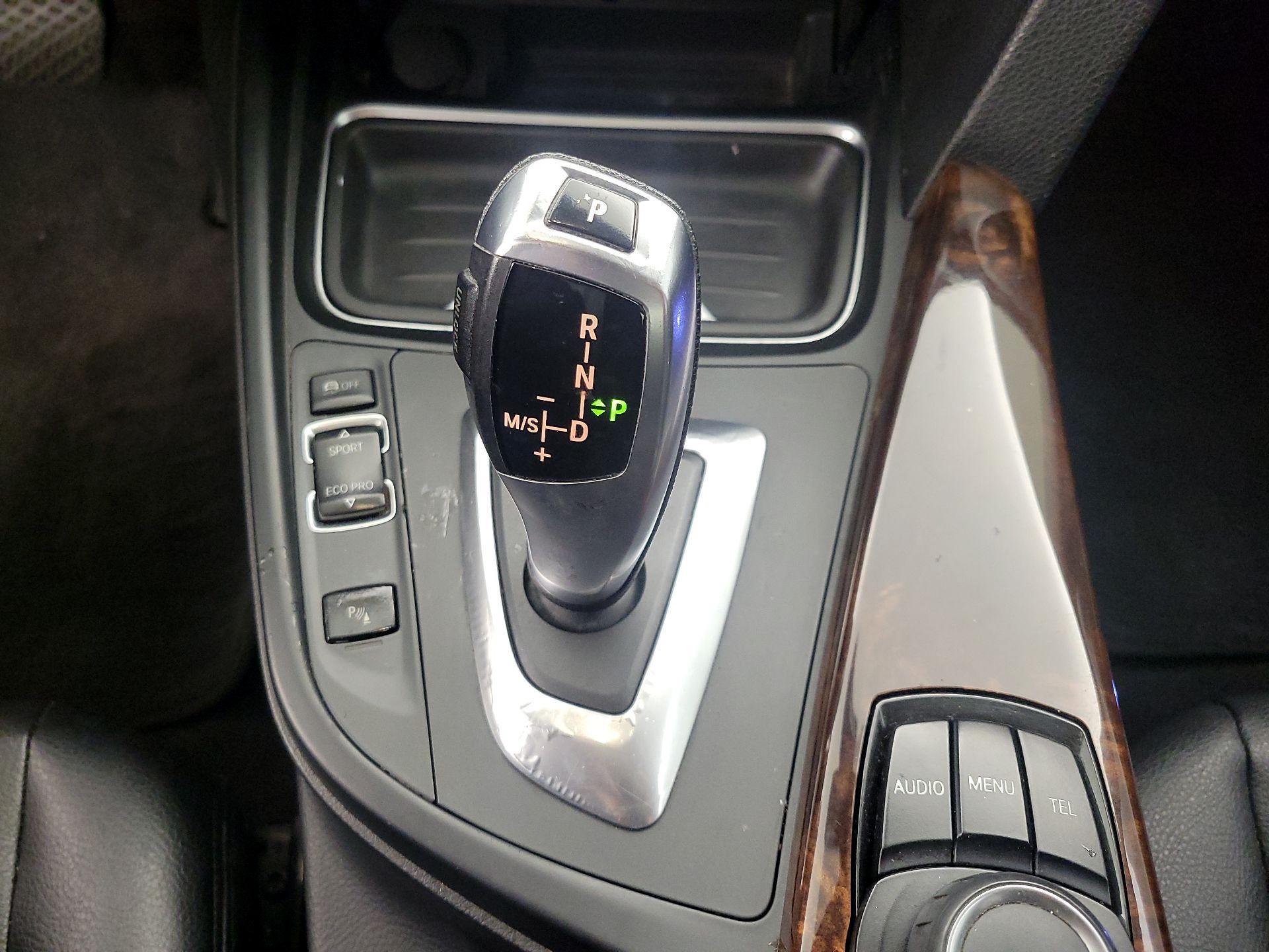 Thumbnail: 2014 BMW 3 Series - 17