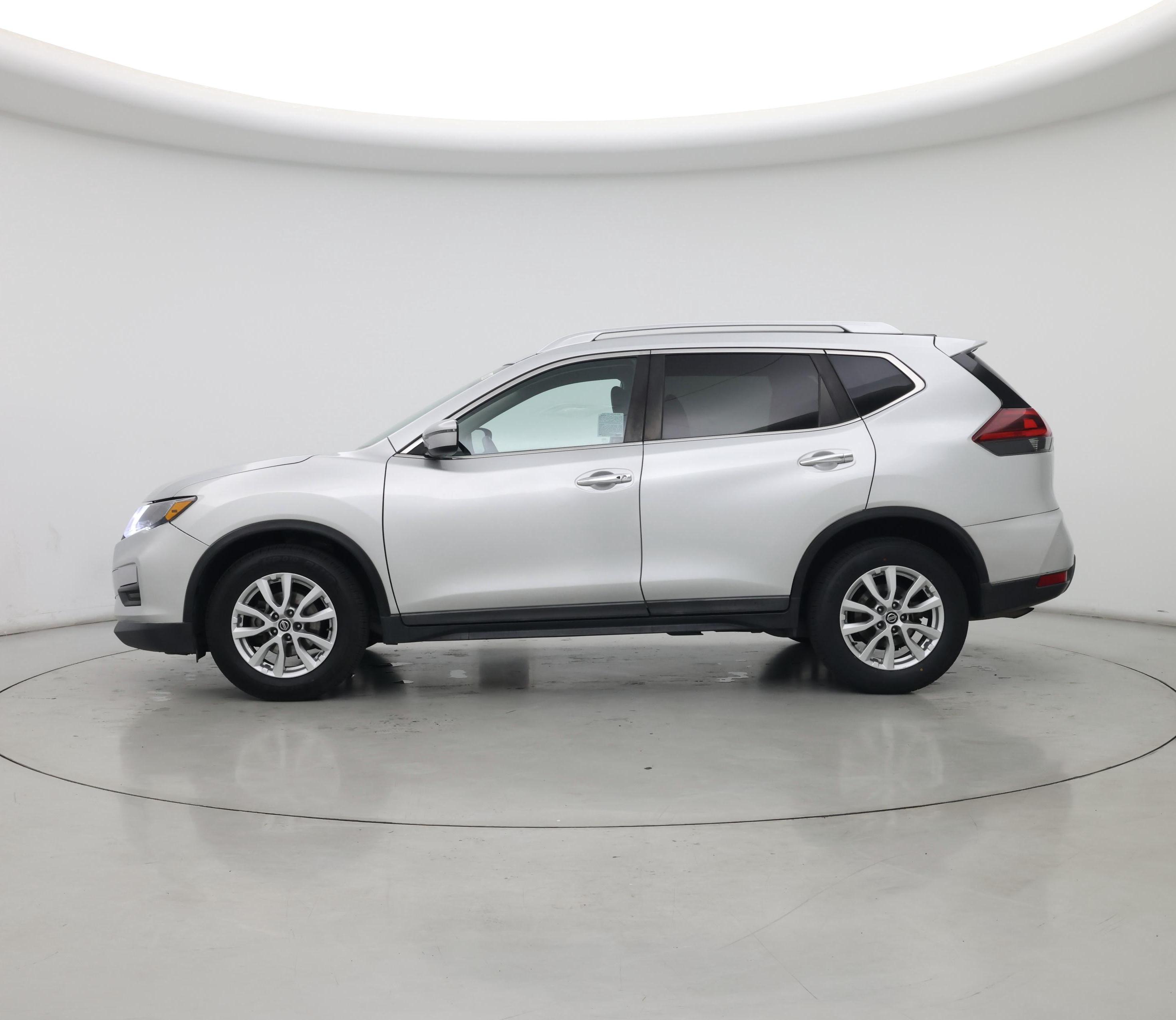 Thumbnail: 2018 Nissan Rogue - 3