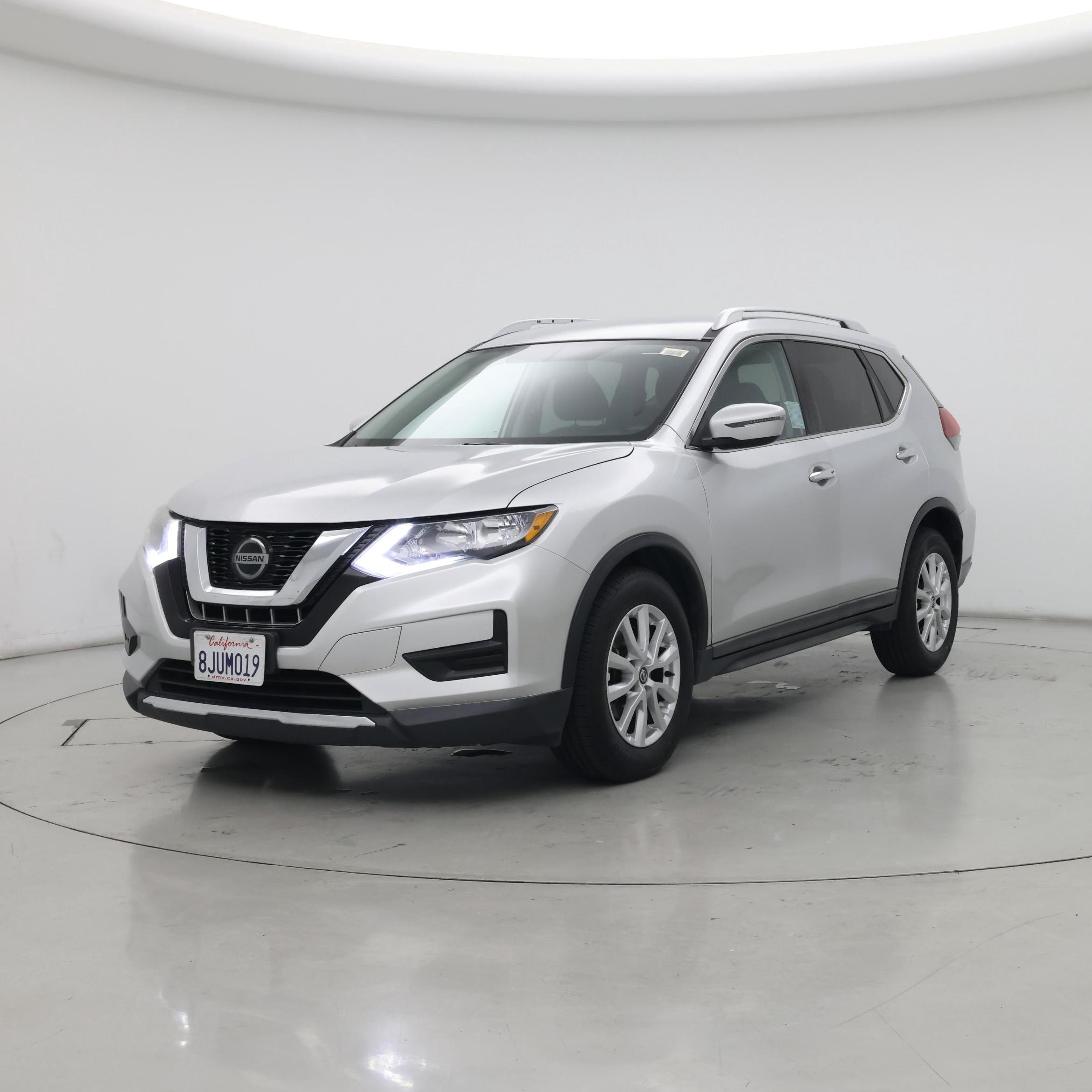 Thumbnail: 2018 Nissan Rogue - 4