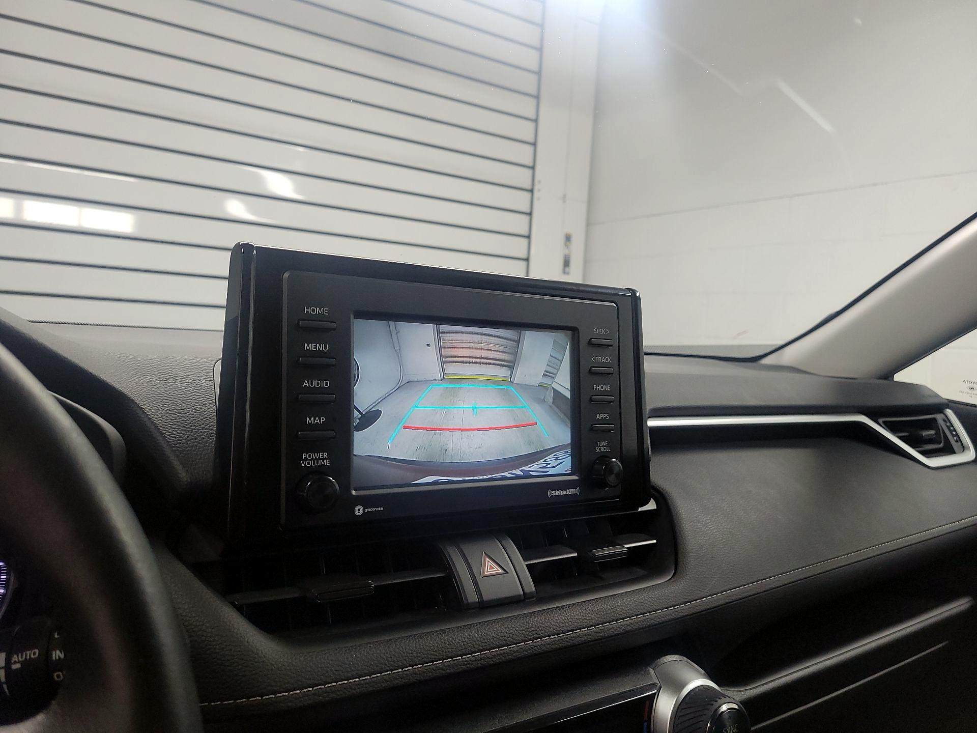 Thumbnail: 2020 Toyota RAV4 - 14