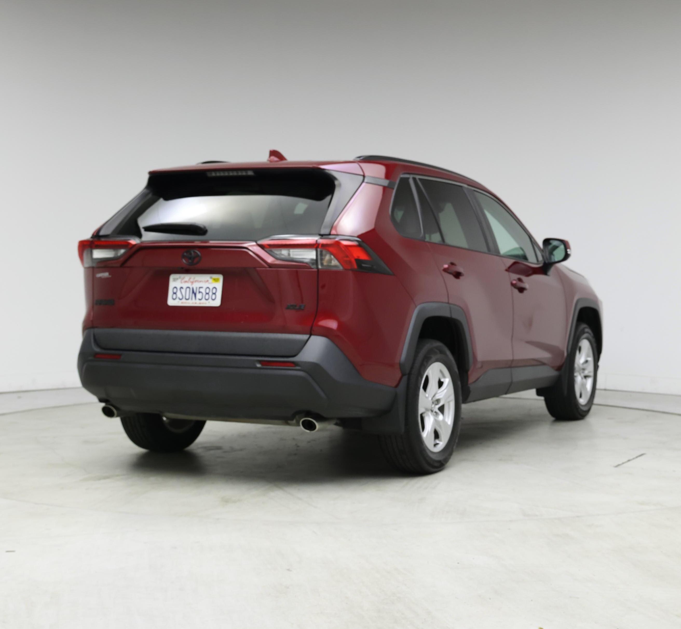 Thumbnail: 2020 Toyota RAV4 - 8