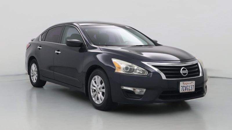 2014 Nissan Altima S Hero Image