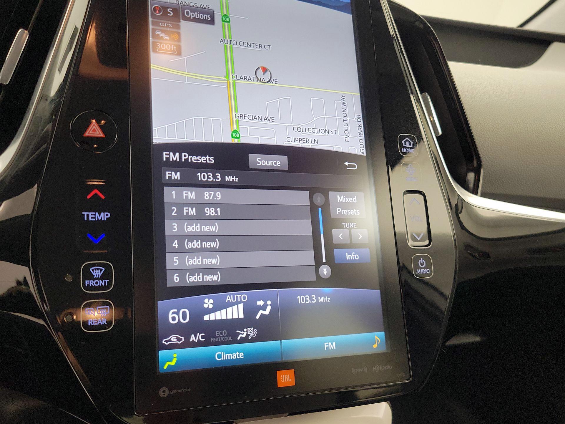 Thumbnail: 2019 Toyota Prius Prime - 16