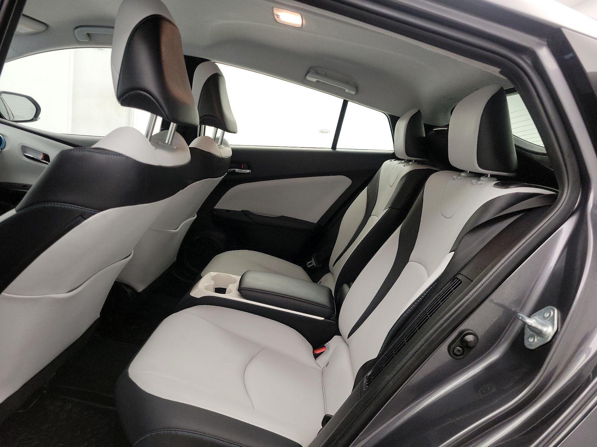 Thumbnail: 2019 Toyota Prius Prime - 20
