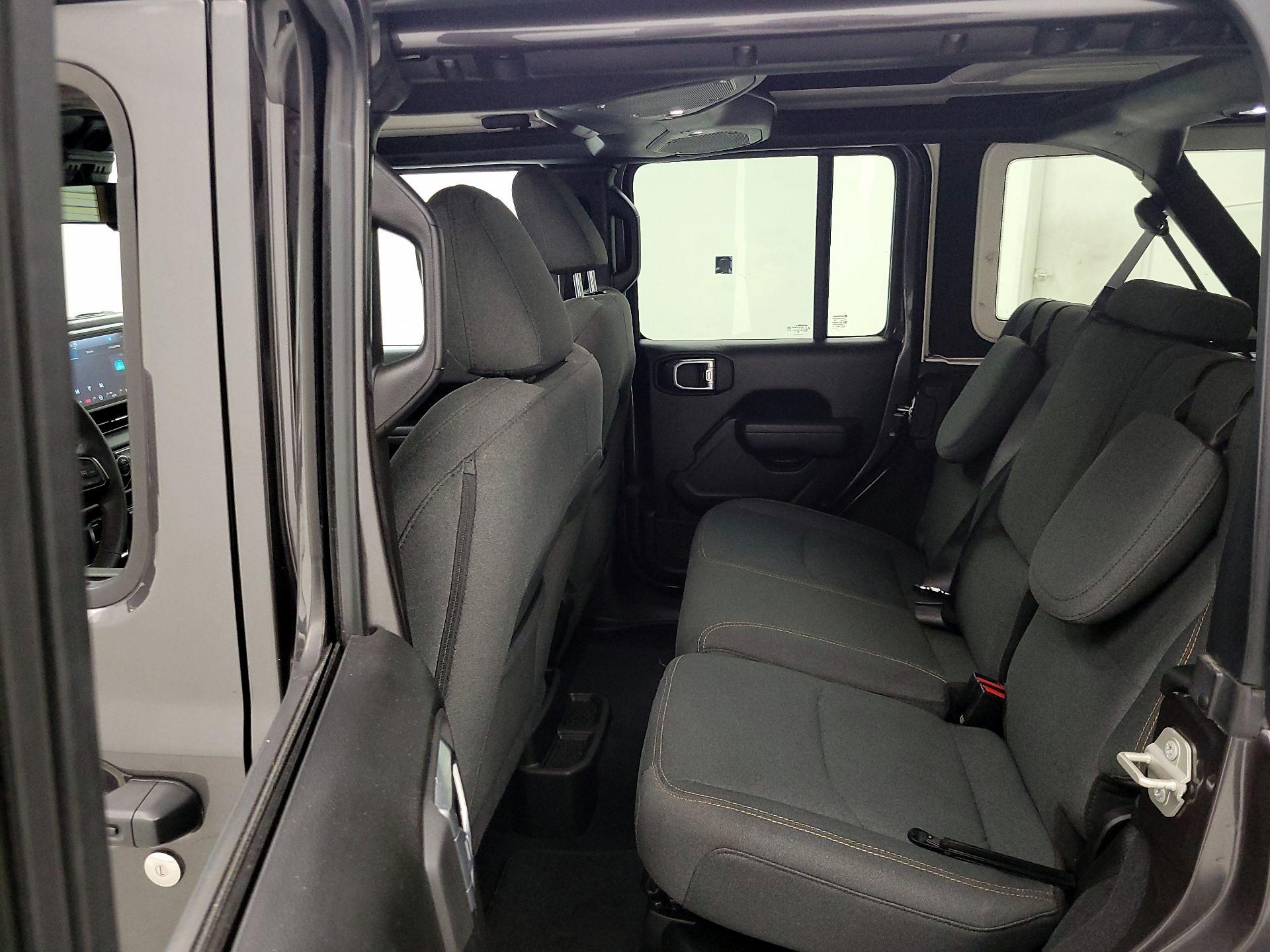 Thumbnail: 2024 Jeep Wrangler - 15