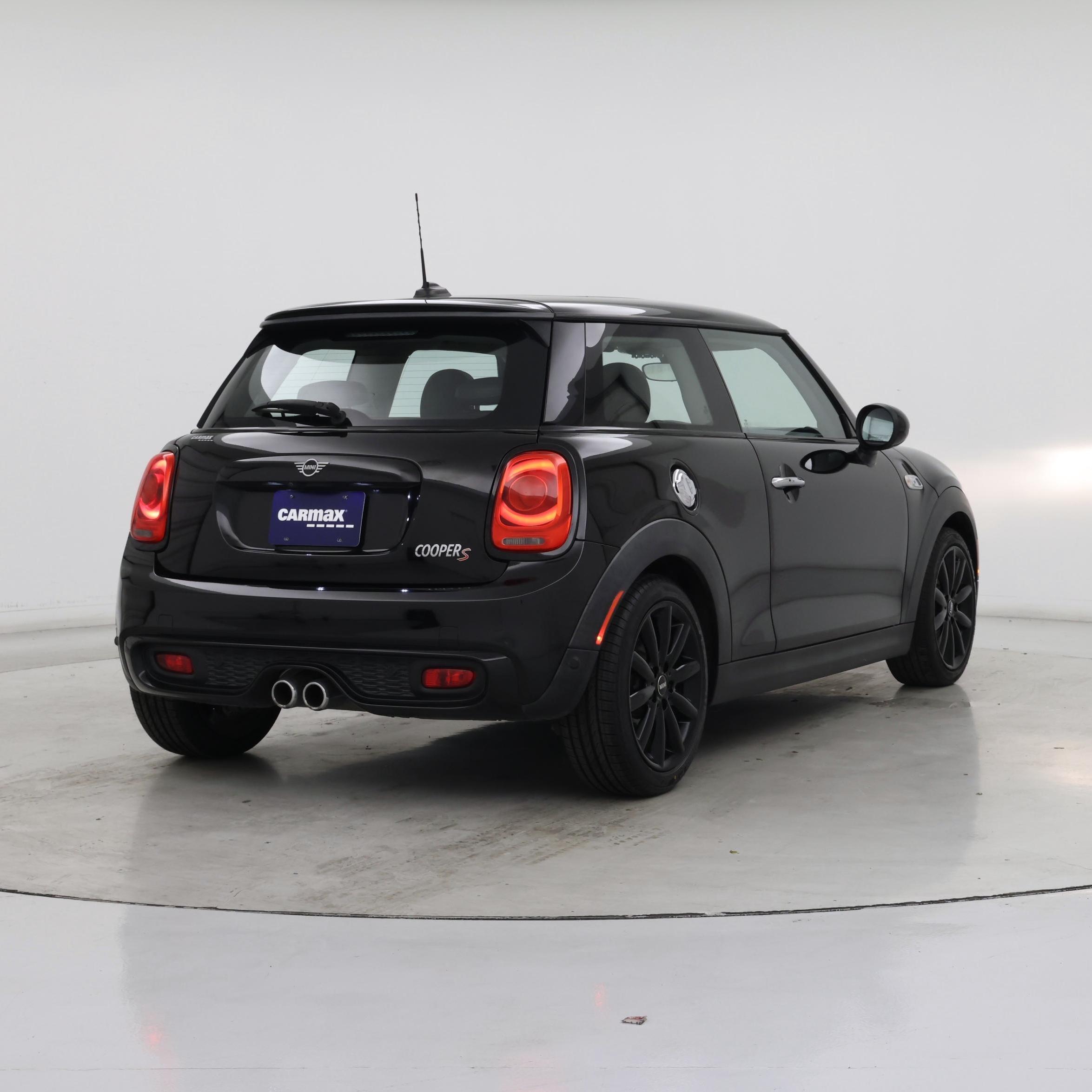 Thumbnail: 2019 MINI Cooper Hardtop - 8