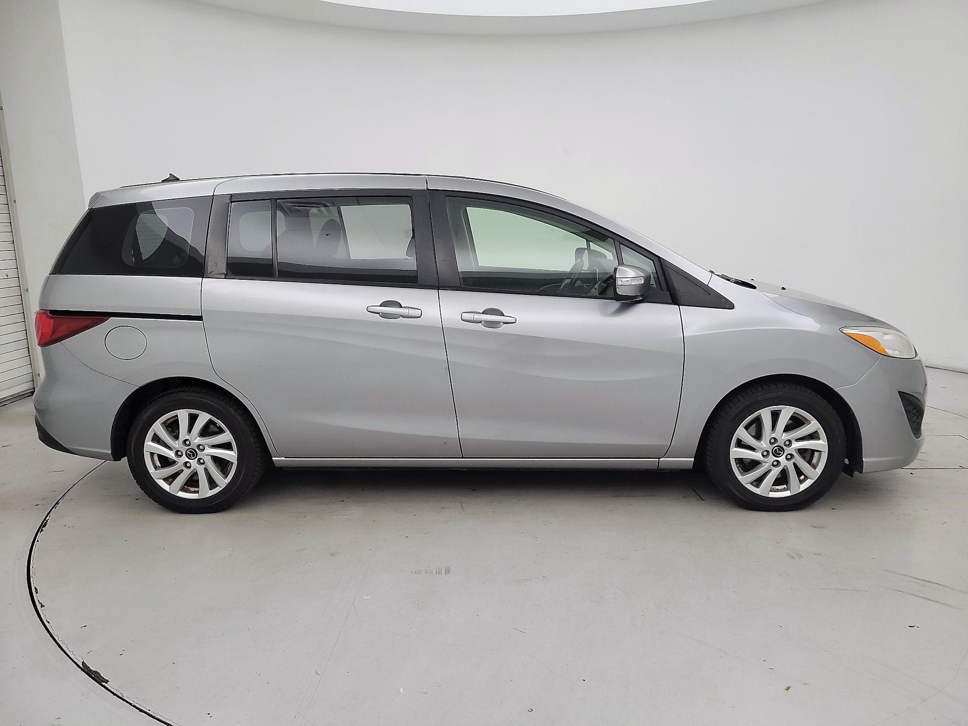 Thumbnail: 2013 Mazda Mazda5 - 4