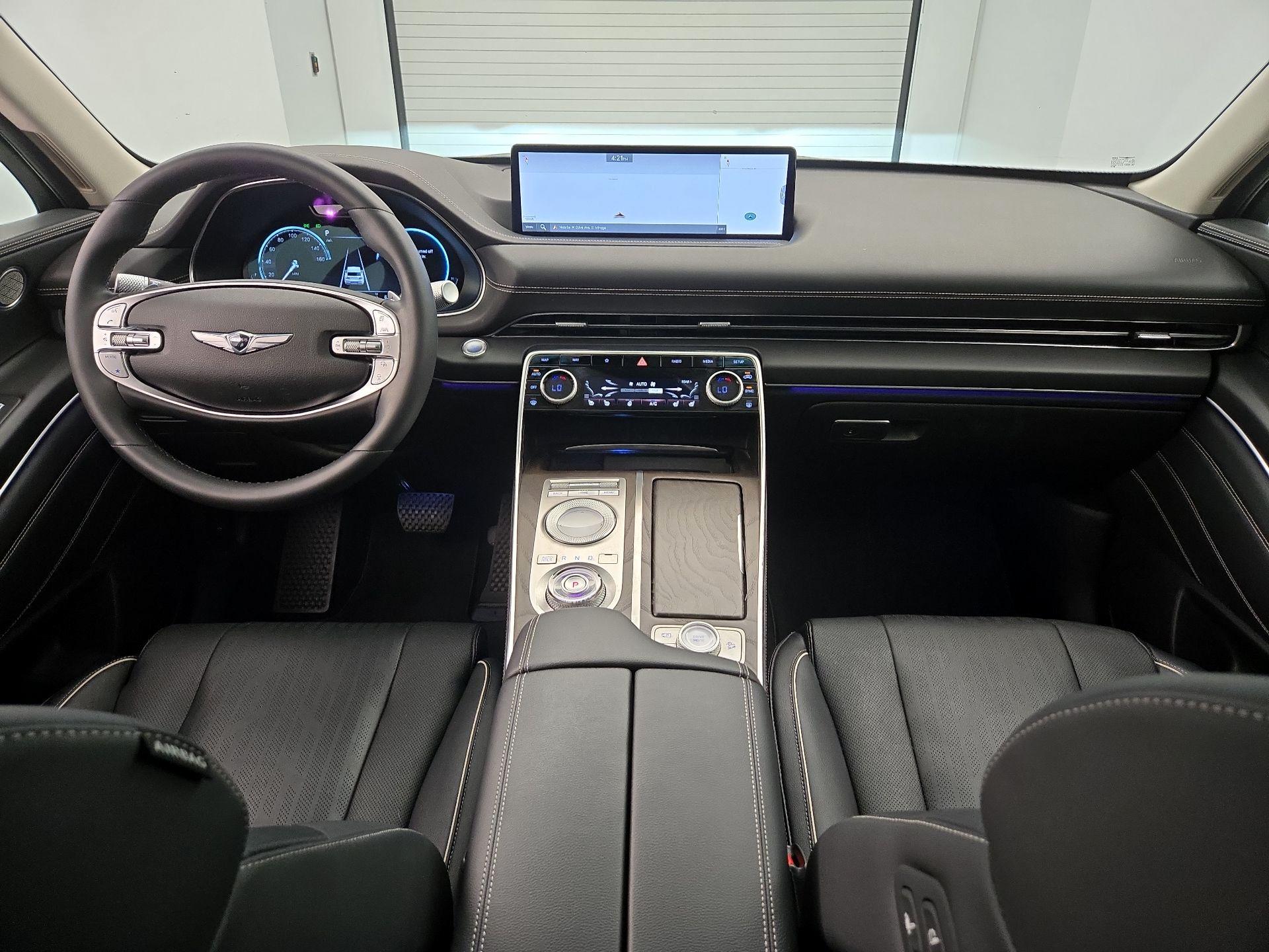 Thumbnail: 2022 Genesis GV80 - 9